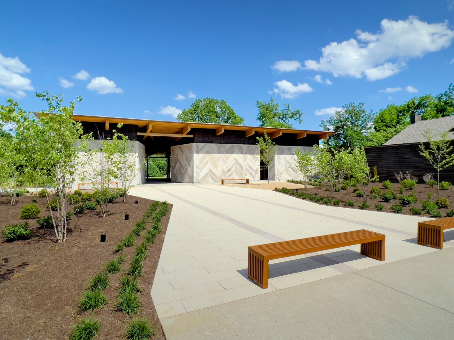 Locust Grove Event Pavilion by de Leon & Primmer Architecture Workshop. Image courtesy de Leon & Primmer Architecture Workshop.