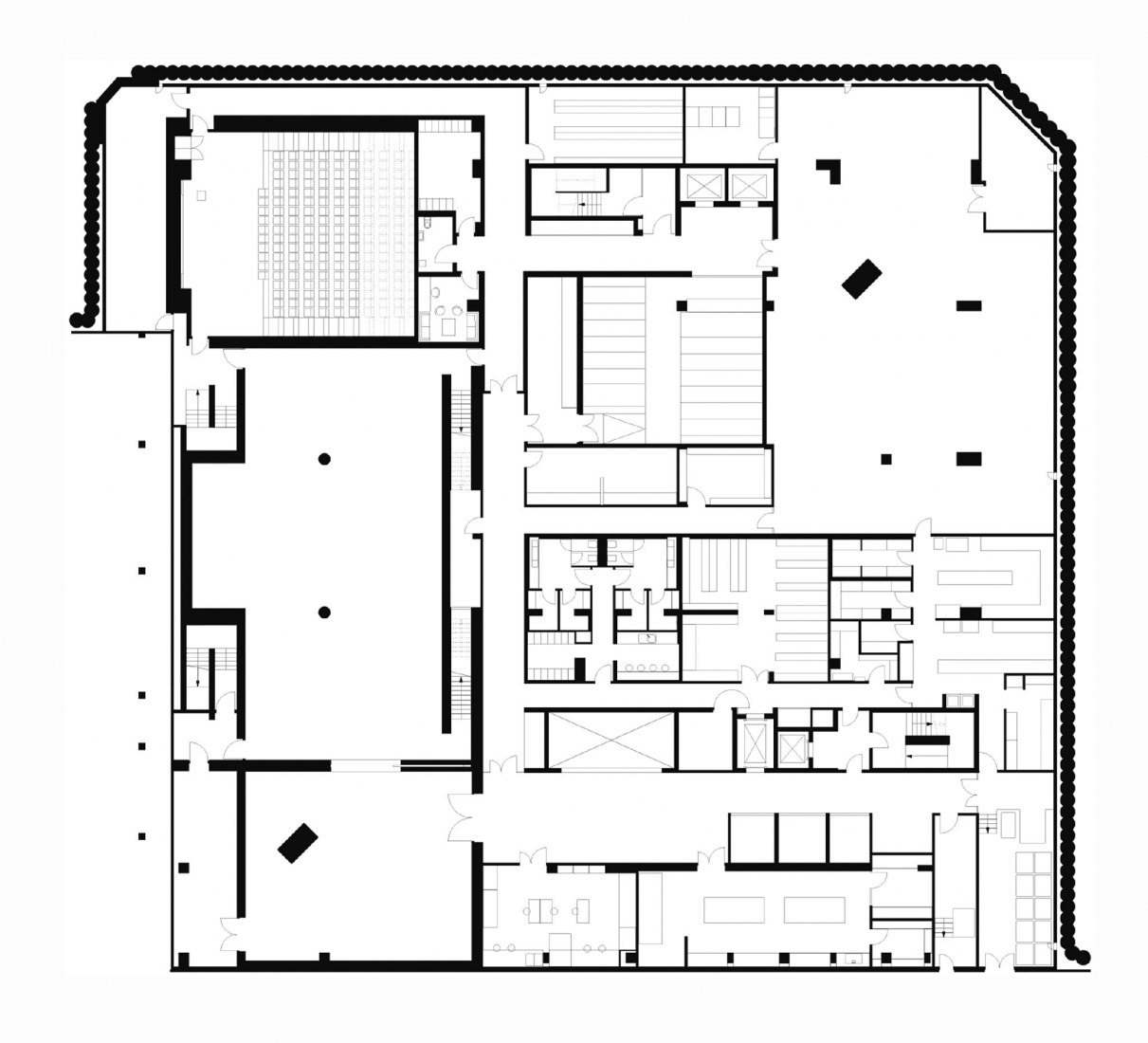 -3 floor plan The Design Museum by OMA and Allies and Morrison. Image © OMA + Allies and Morrison