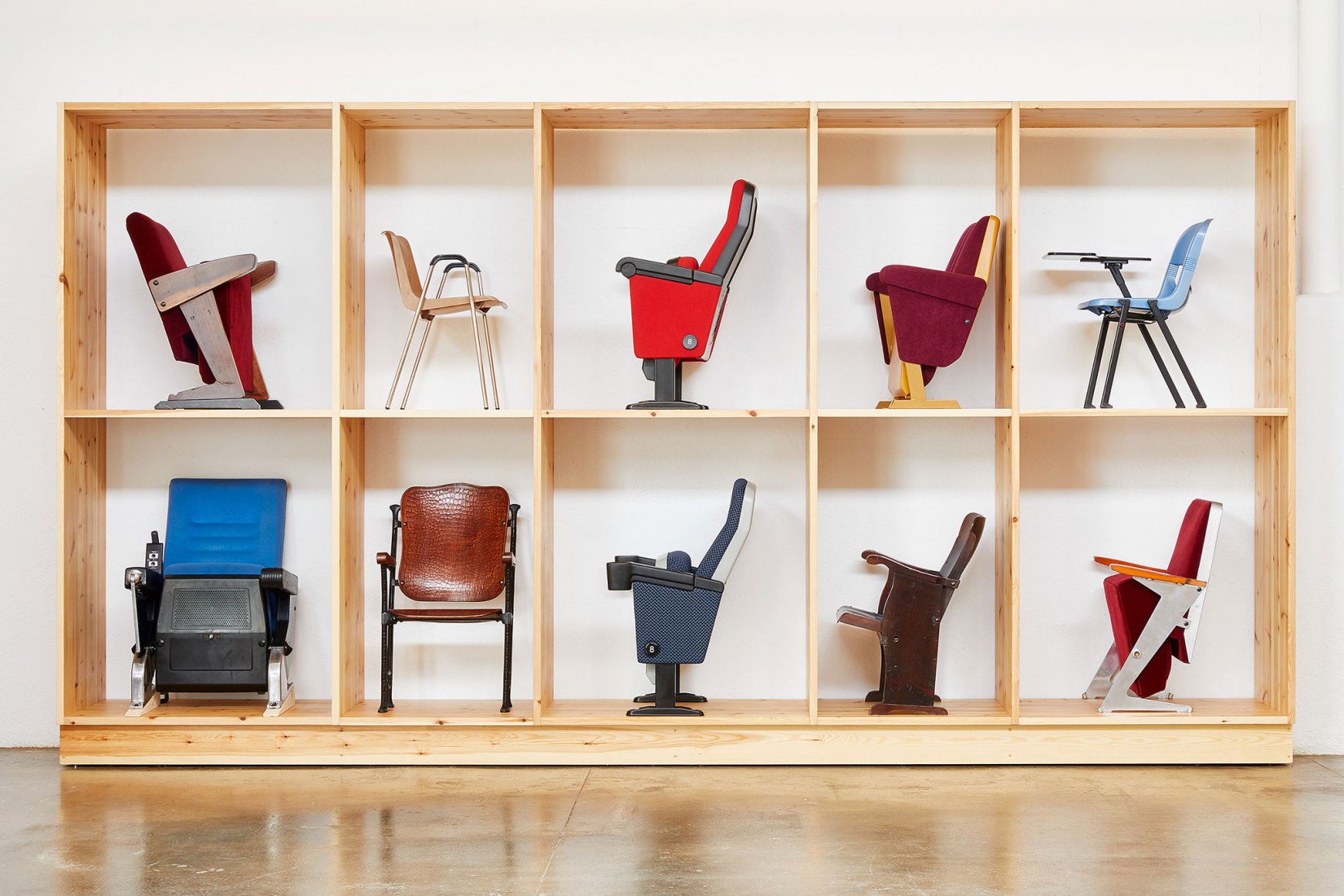Nuevo Centro de diseño Figueras, por Miriam Castells. Fotografía © José Hevia