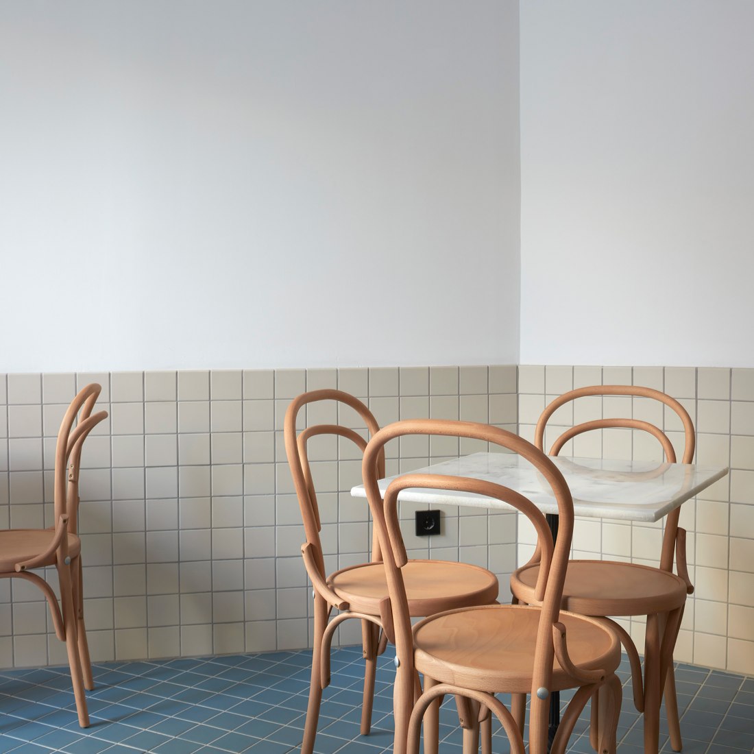 Zalamero Ruzafa Bar by DG estudio. Photograph by Mariela Apollonio
