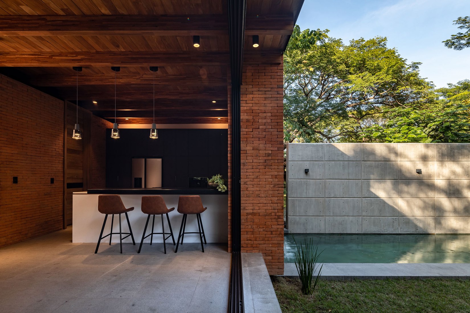Keita house by Di Frenna Arquitectos.  Photography by Onnis Luque.