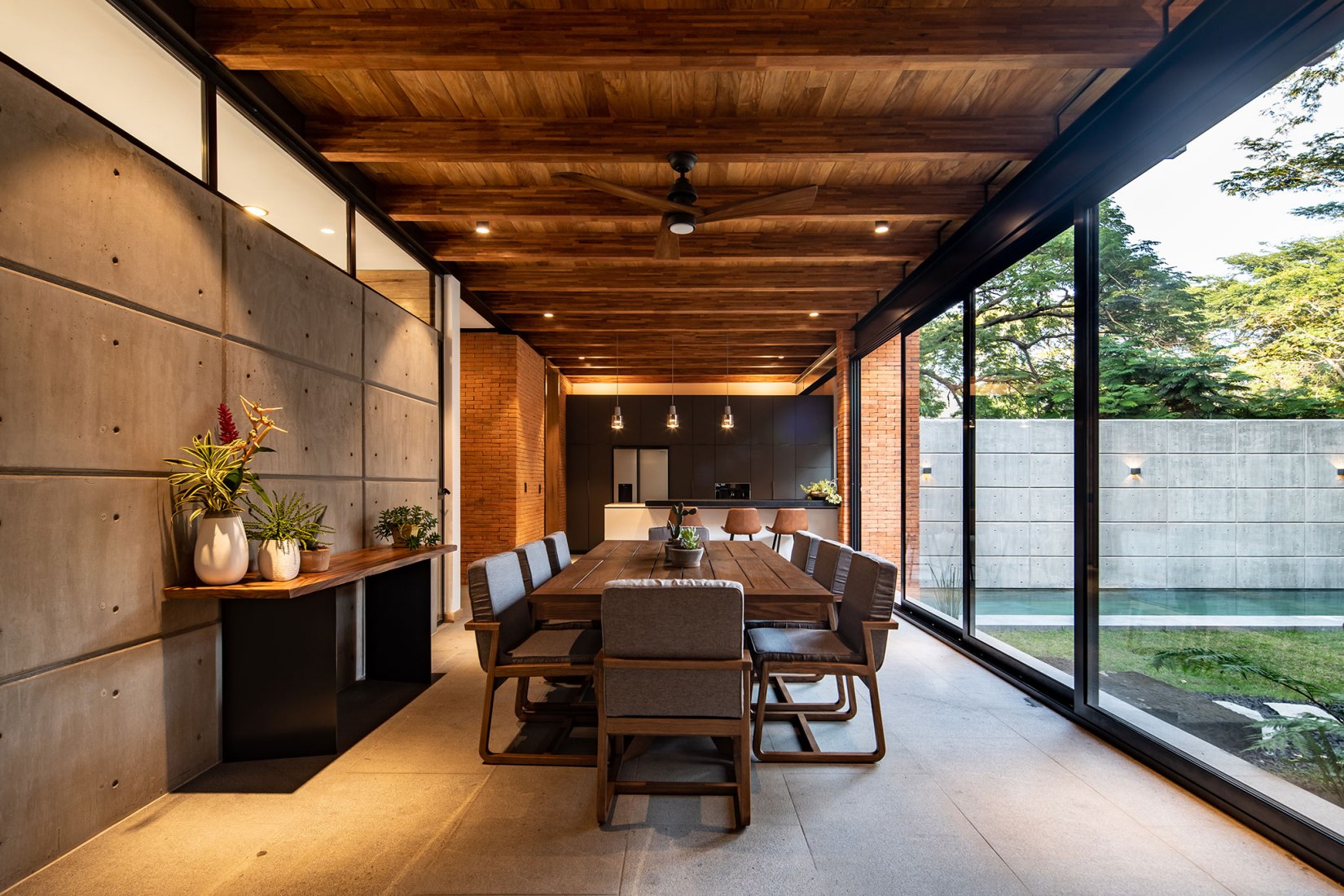 Keita house by Di Frenna Arquitectos.  Photography by Onnis Luque.