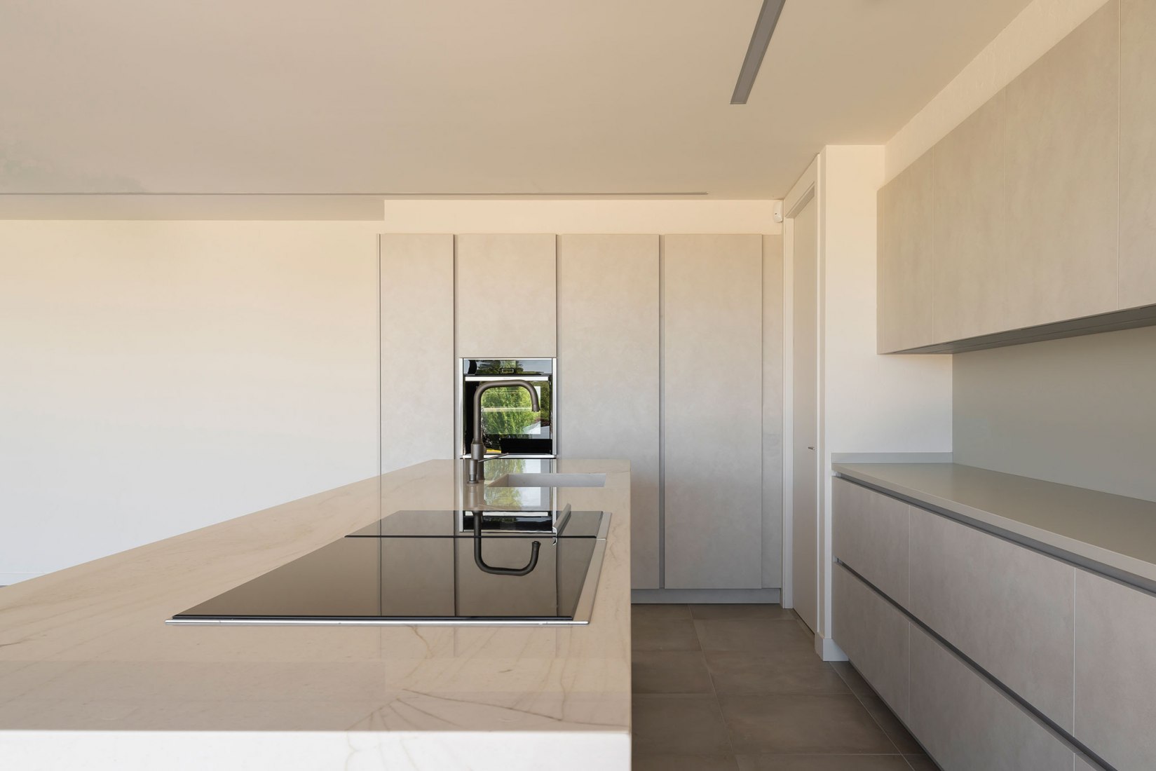 Family house AG by Díaz y Díaz Arquitectos. Photograph by Wifre Melendrez
