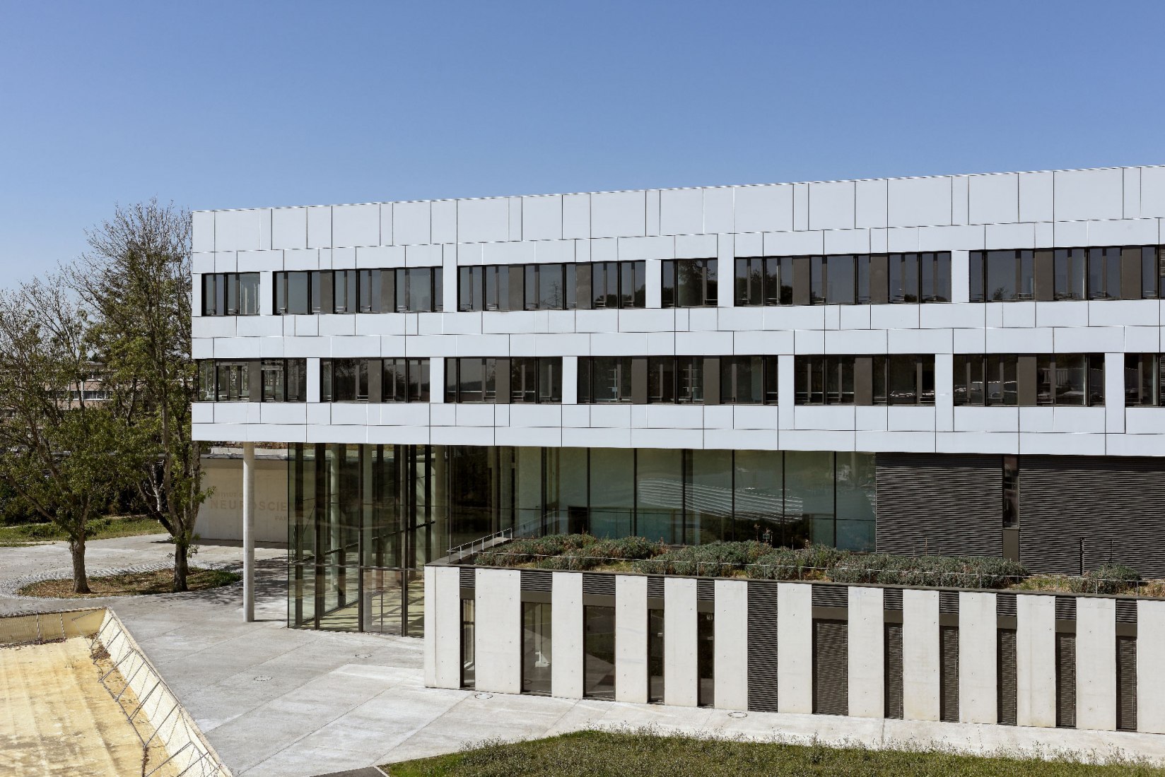 Instituto de Neurociencia por Dietmar Feichtinger Architectes