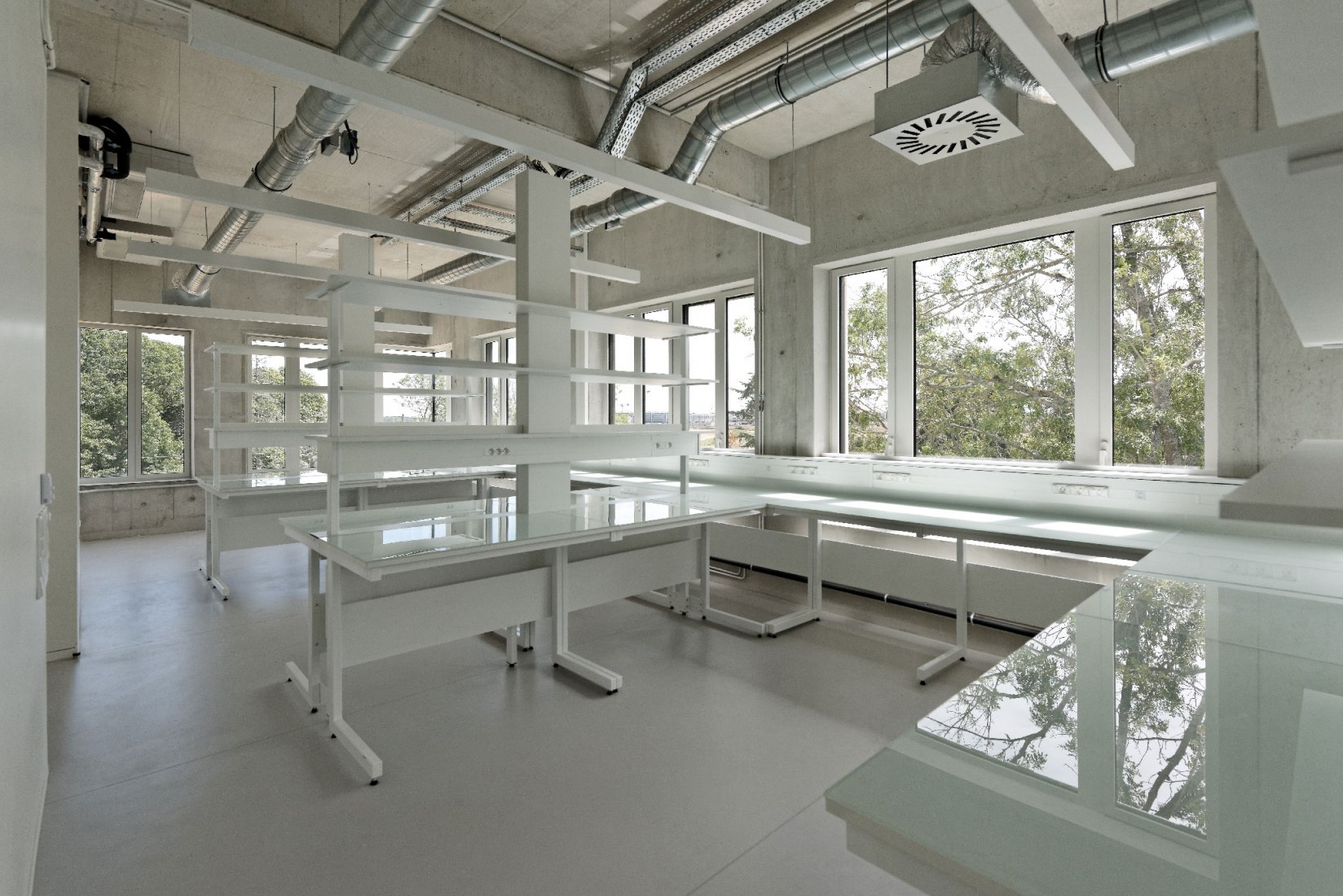 Laboratorio. Instituto de Neurociencia por Dietmar Feichtinger Architectes