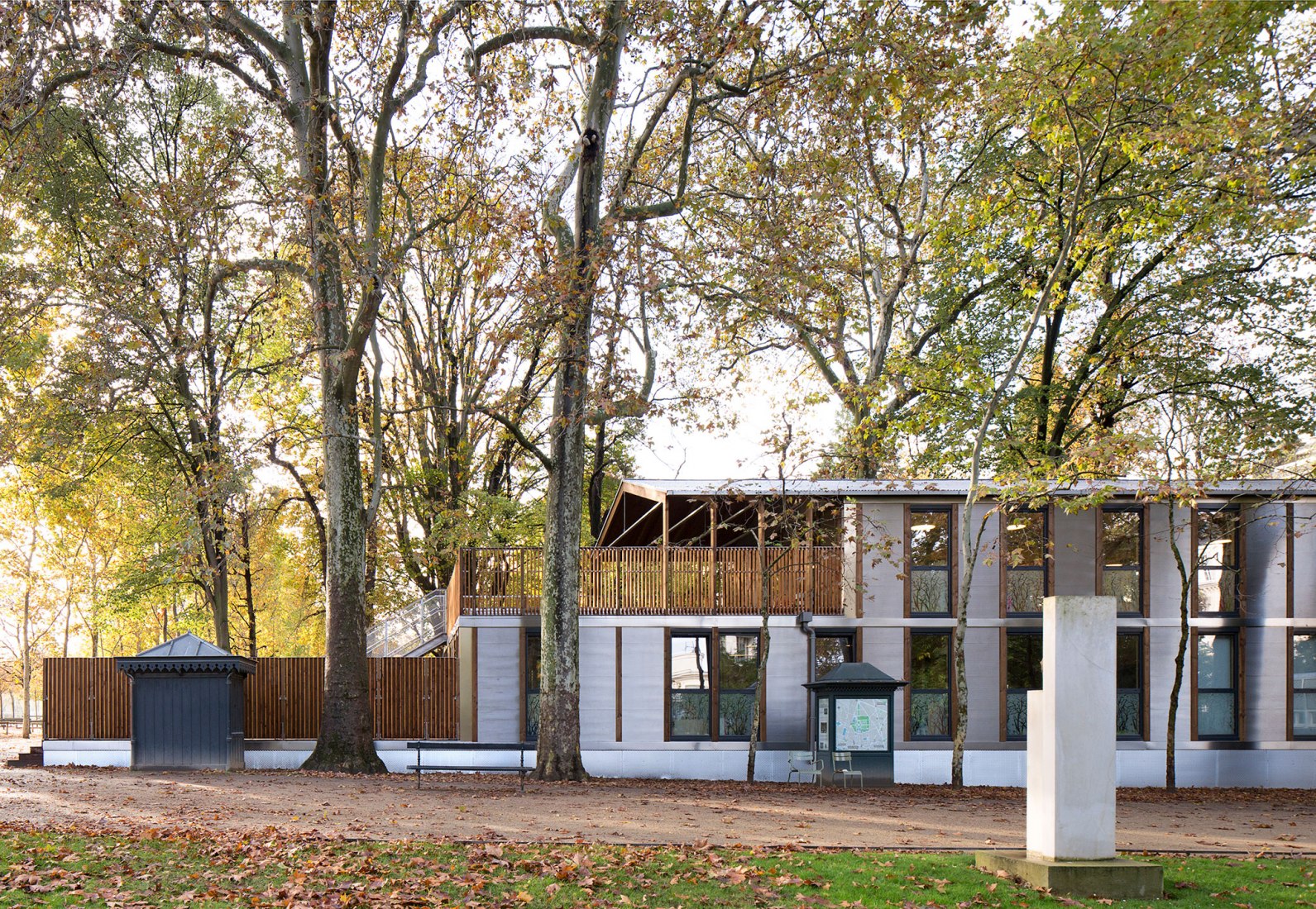 Wooden nursery in Luxembourg Gardens by Djuric Tardio Architectes. Photograph by Clément Guillaume