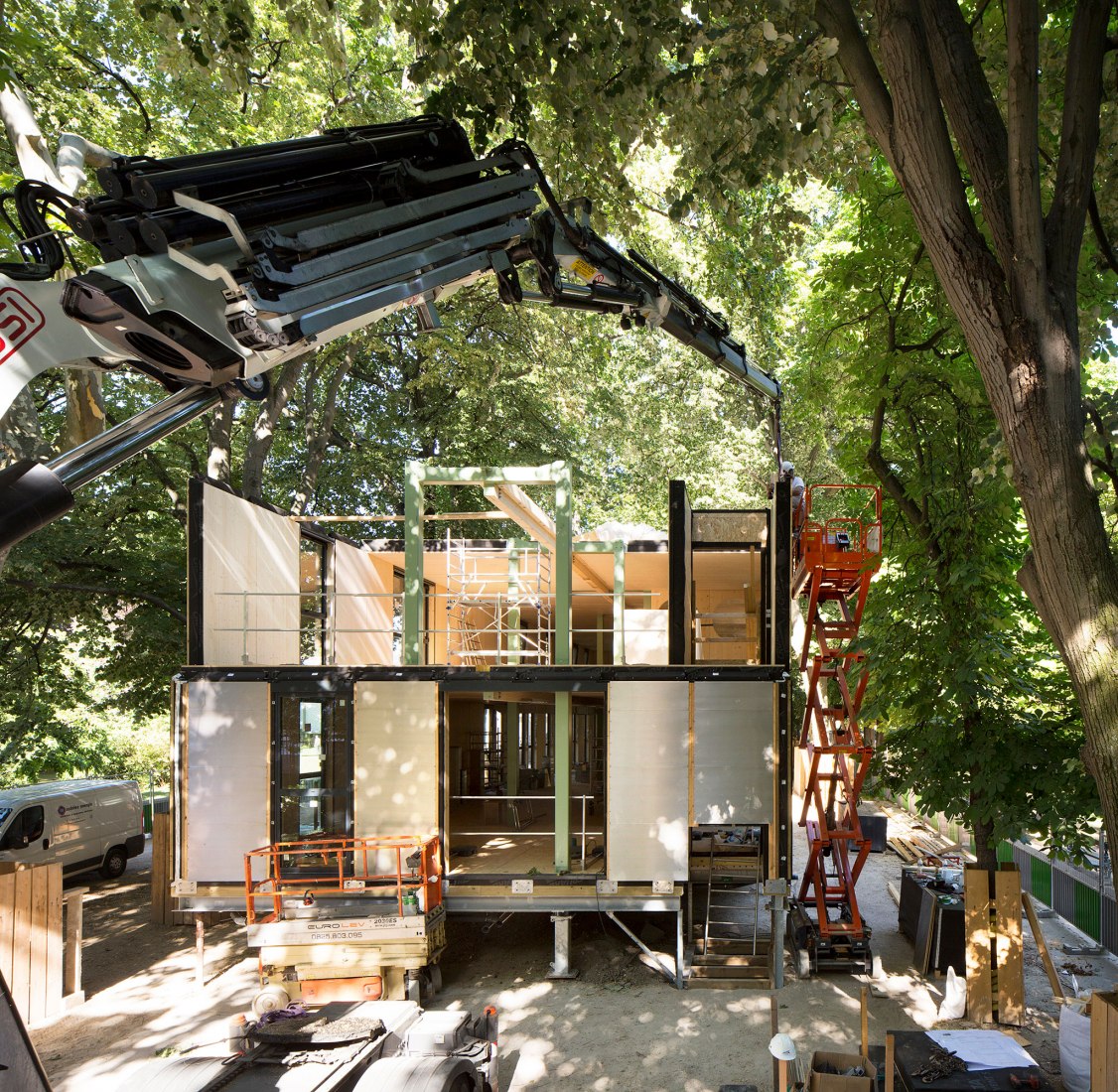 Wooden nursery in Luxembourg Gardens by Djuric Tardio Architectes. Photograph by Clément Guillaume