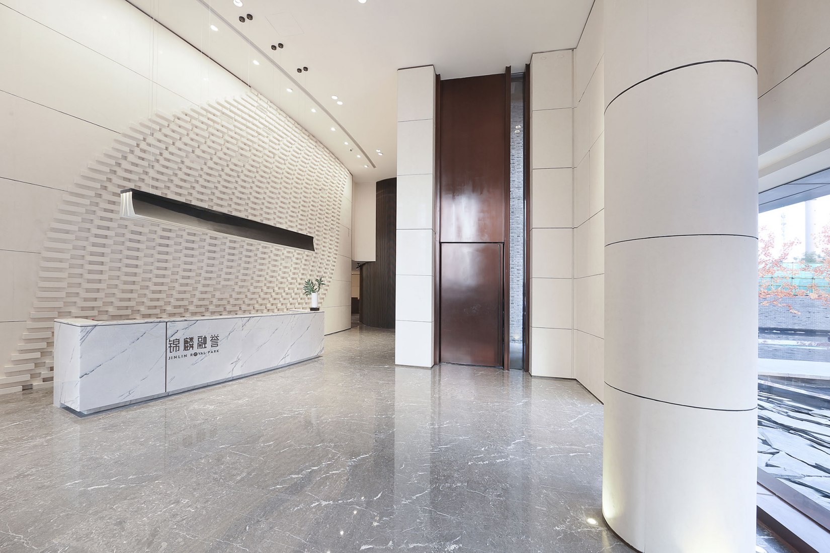 JinLin Royal Park by Do Design Group. Photograph by Jiang Yanqing.