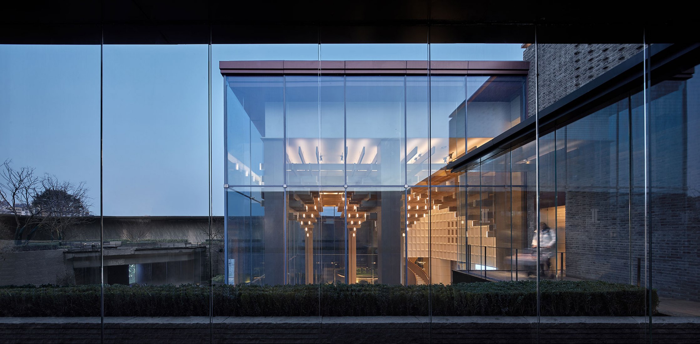 JinLin Royal Park by Do Design Group. Photograph by Zeng jianghe
