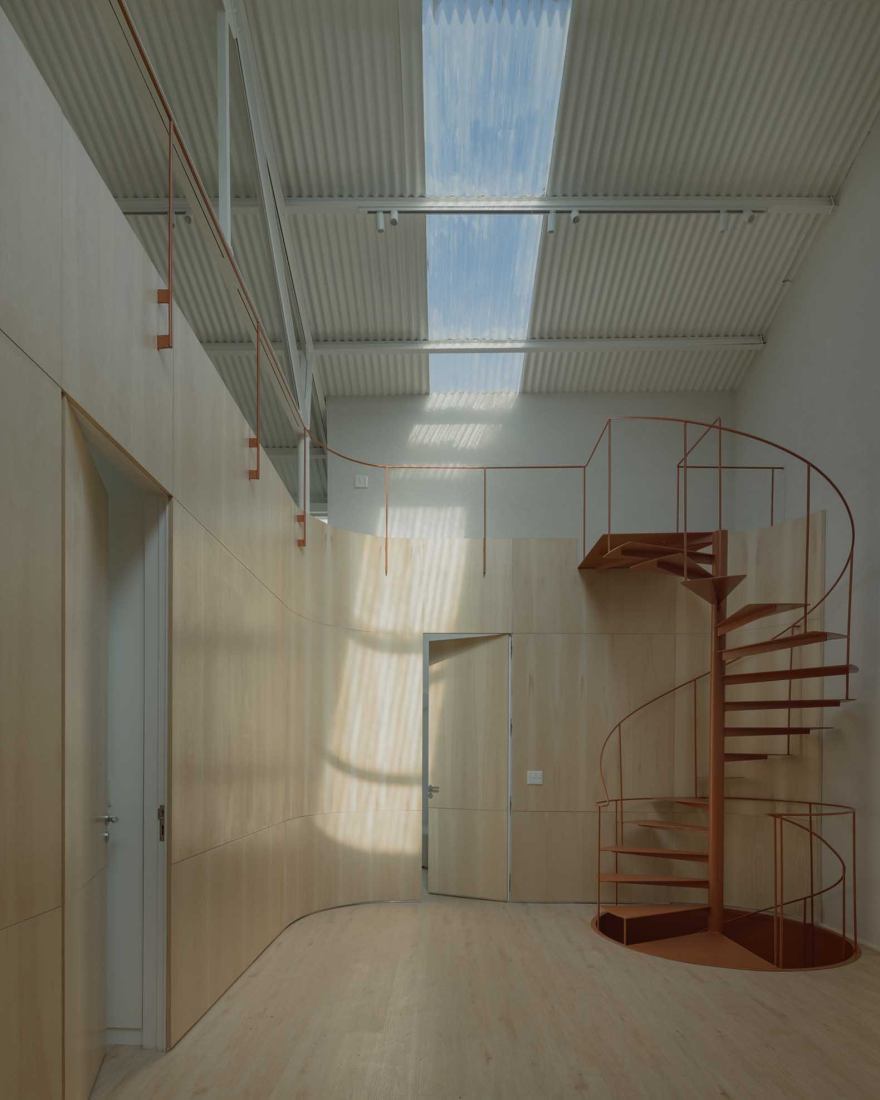 Espacio B by Dodds Estudio. Photograph by Federico Cairoli.