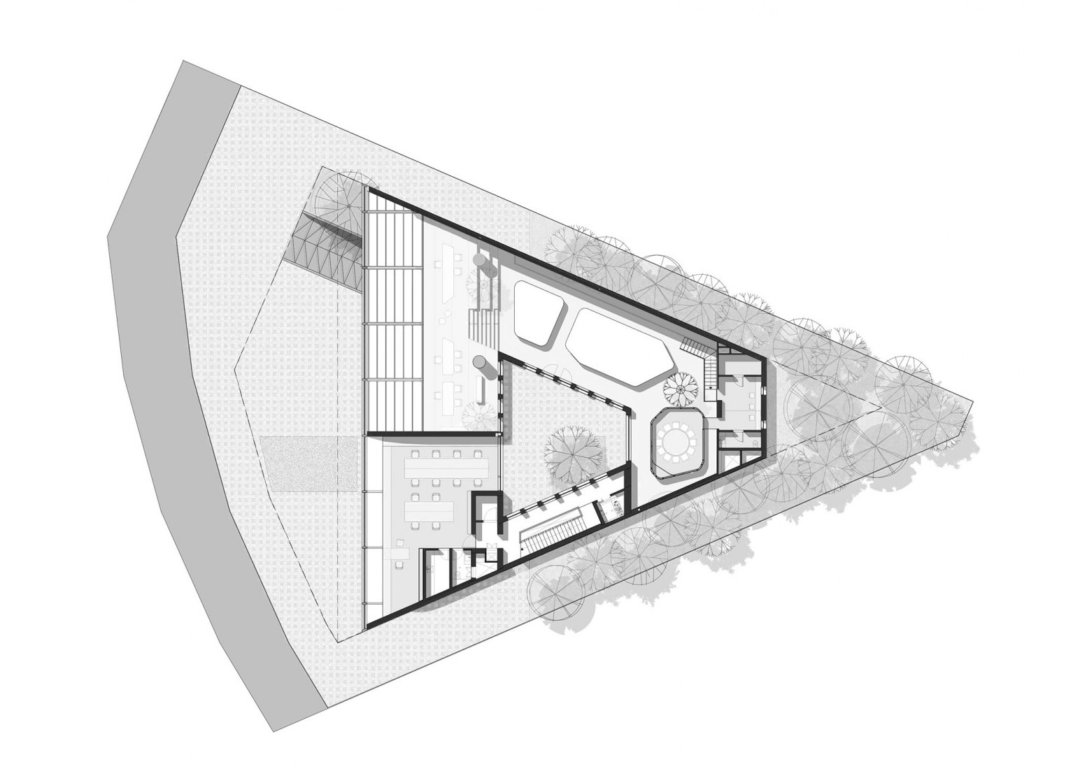 Plano de entre-planta. Sede regional de LSB por Domaine Public Architects. 