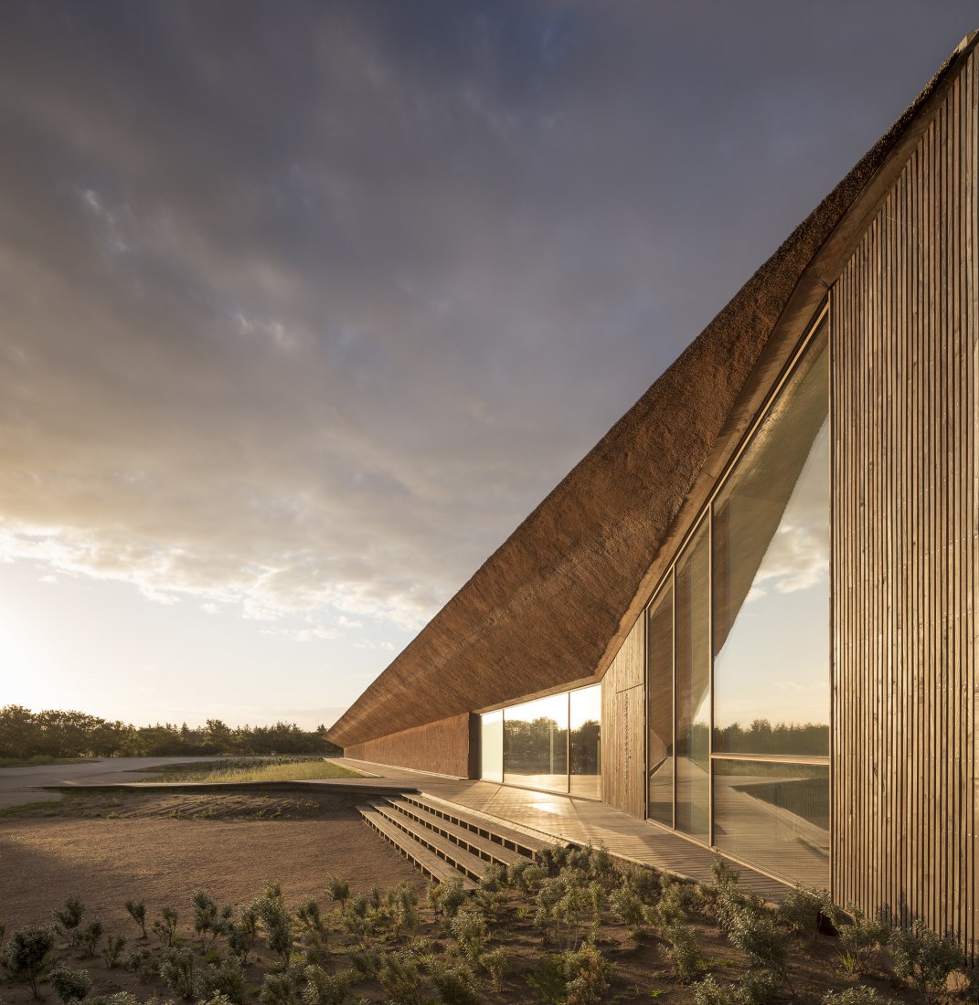 Centro de interpretación del Mar de Wadden por Dorte Mandrup. Fotografía por Adam Mørk.