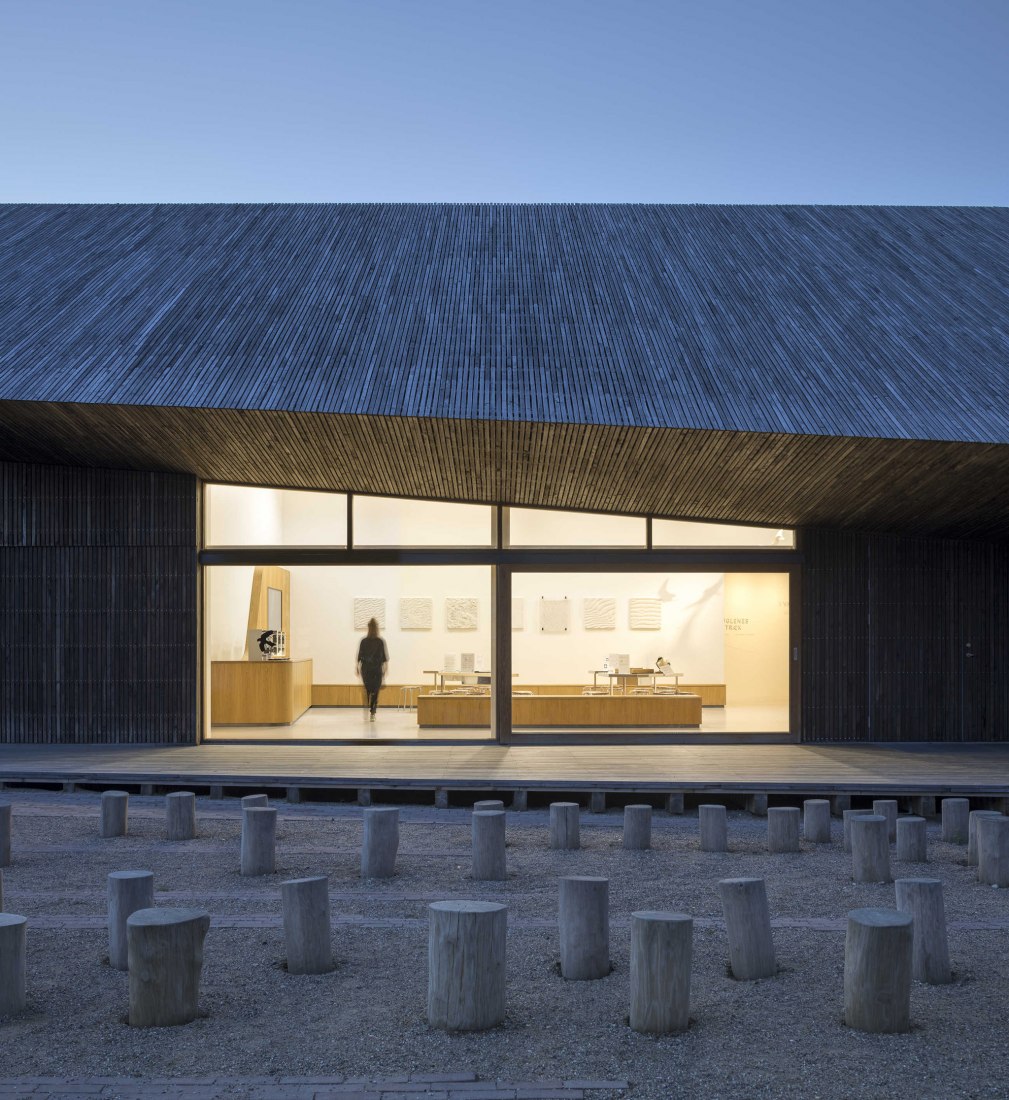 Centro de interpretación del Mar de Wadden por Dorte Mandrup. Fotografía por Adam Mørk.