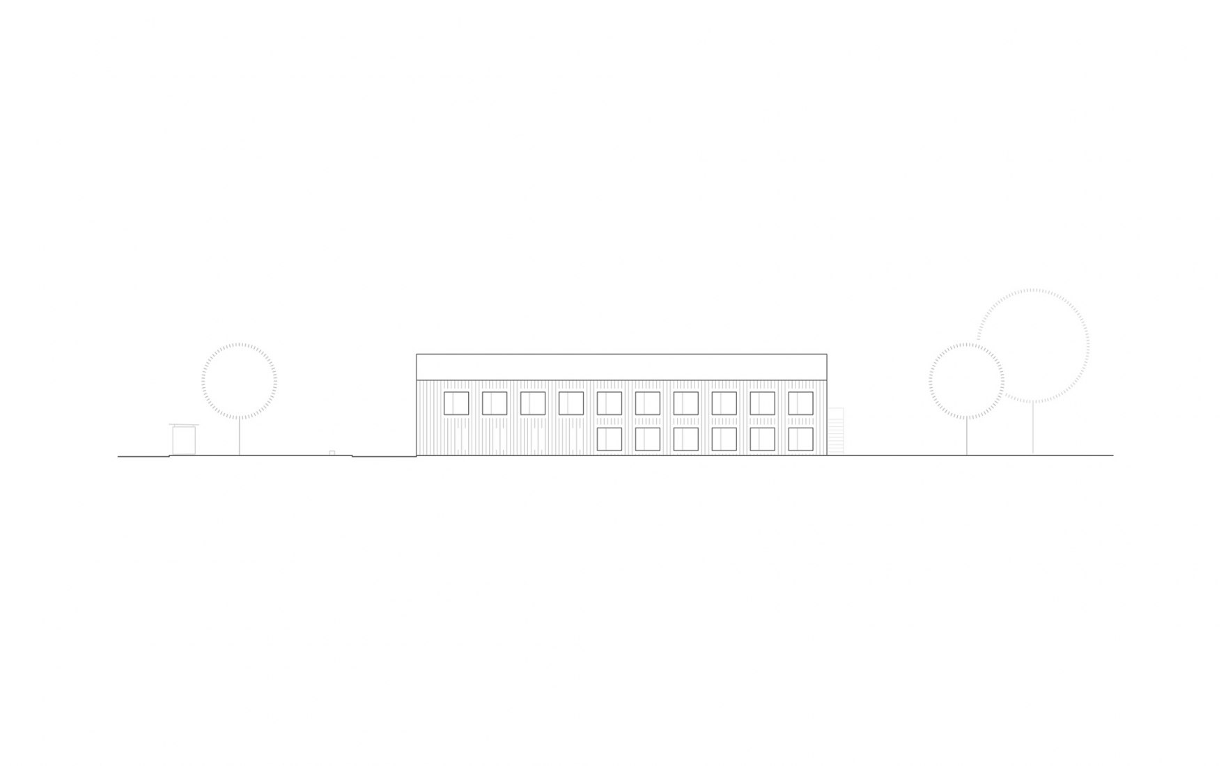 Alzado este. Escuela de primaria y jardín de infancia por DREI ARCHITEKTEN.