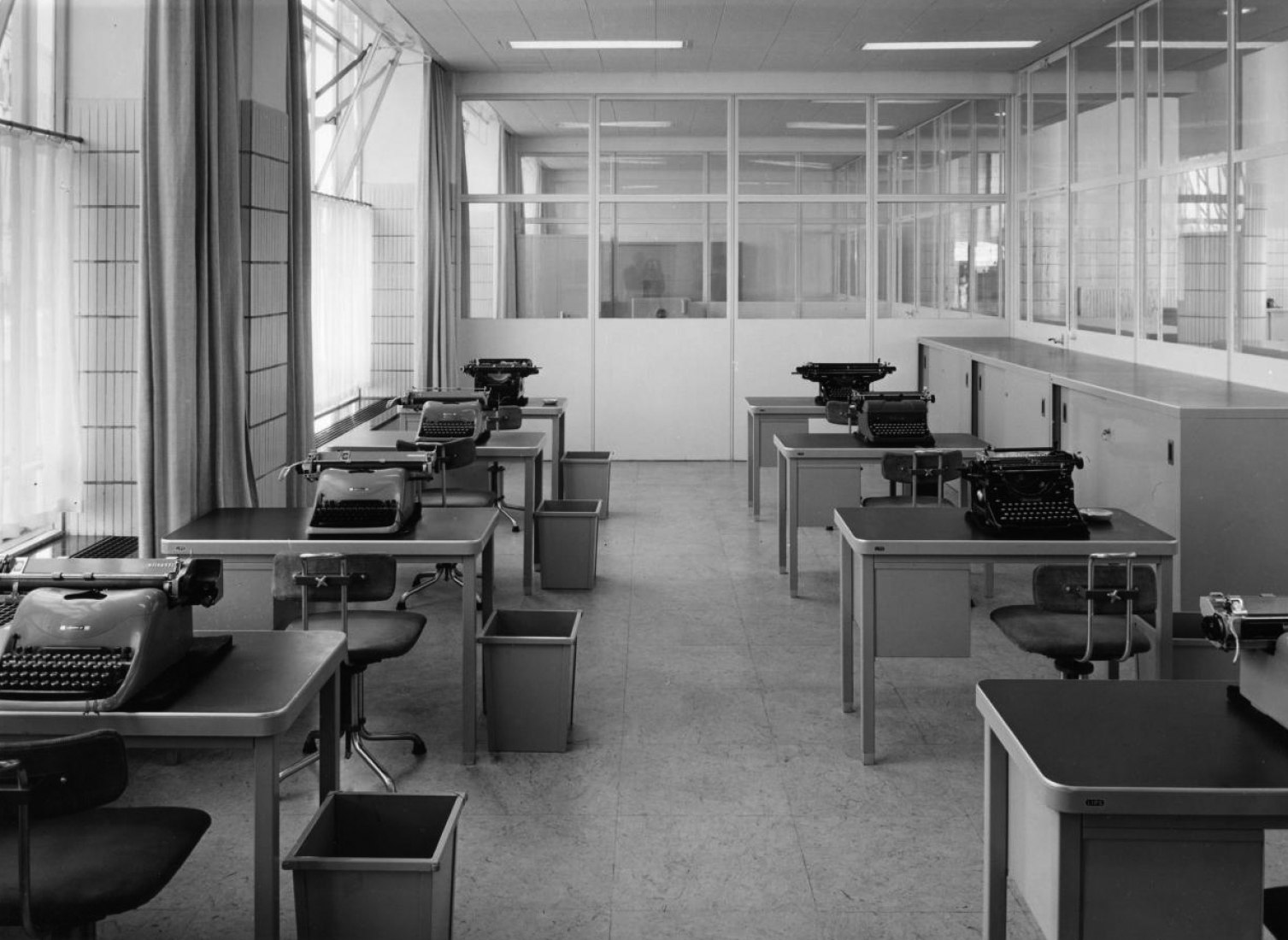 Interior. De Nederlanden van 1845 por W. M. Dudok. Fotografía cortesía de Het Nieuwe Instituut