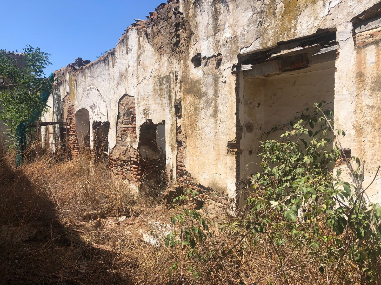 Previous image to renovation and conditioning of the Jesuit College by DUNAR arquitectos + TRAX. Photograph Nicolás Yazigi.