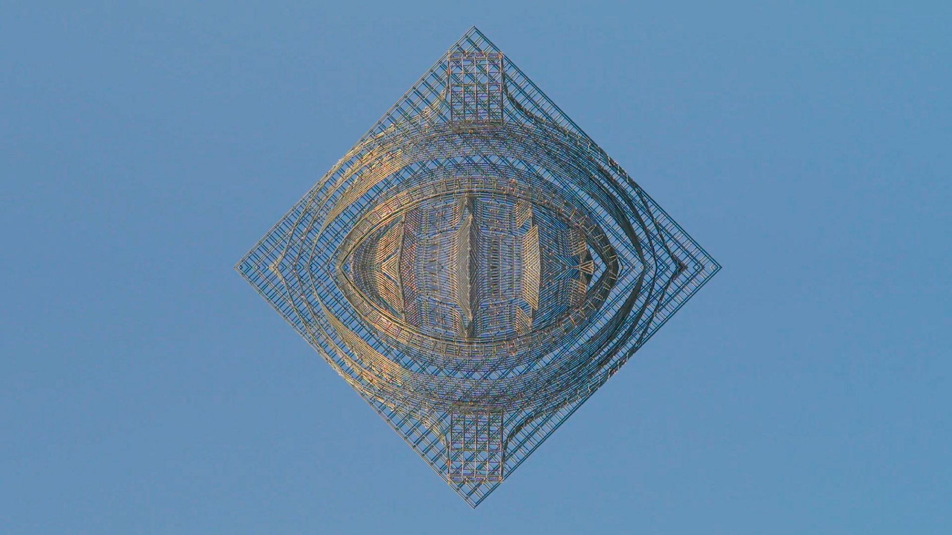 Opera by Edoardo Tresoldi. Image courtesy of Edoardo Tresoldi