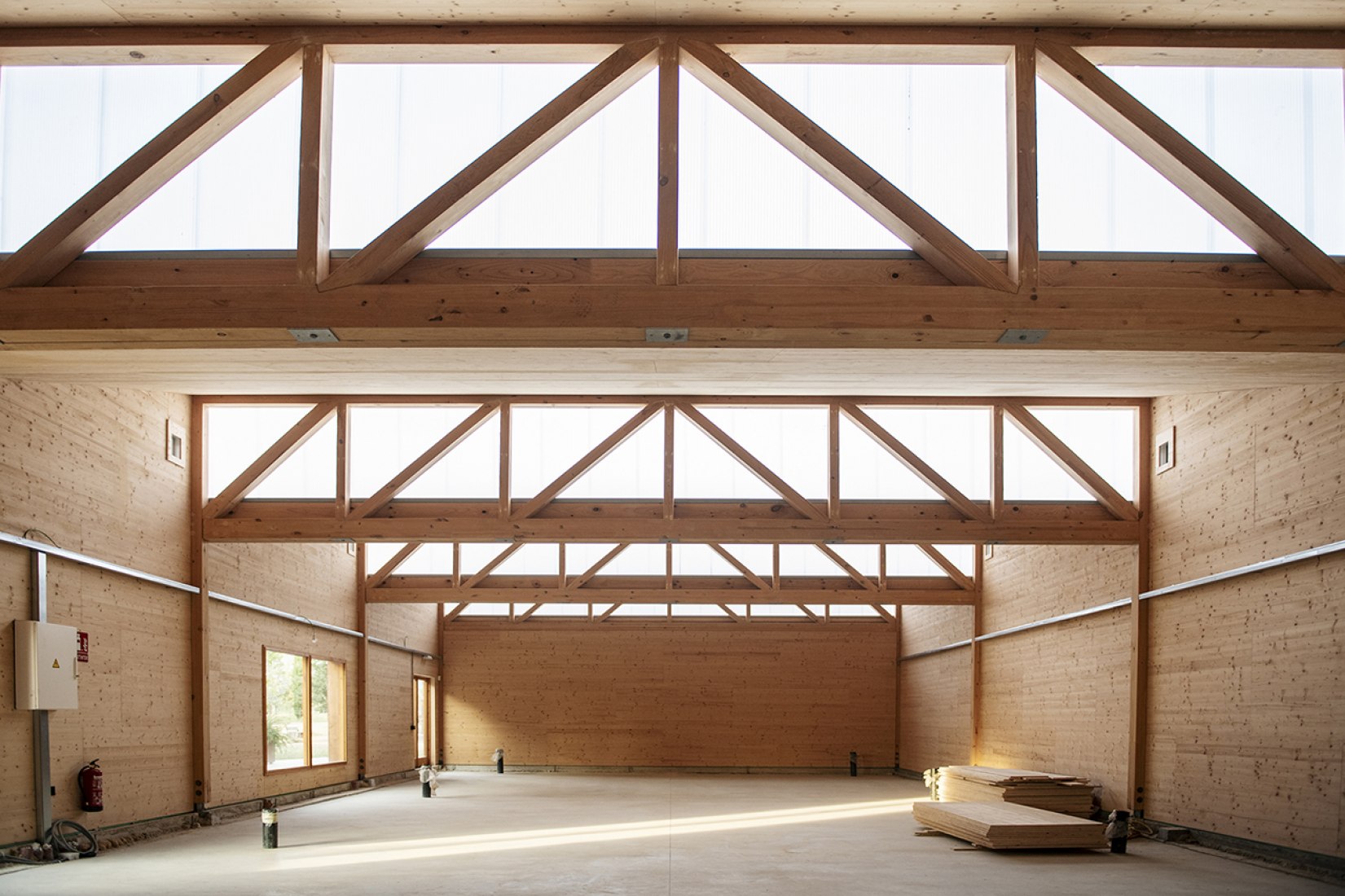 Franqueses del Vallés Nature Classroom by Edra Arquitectura Km0 and Bunyesc arquitectes. Photograph by Stella Rotger.