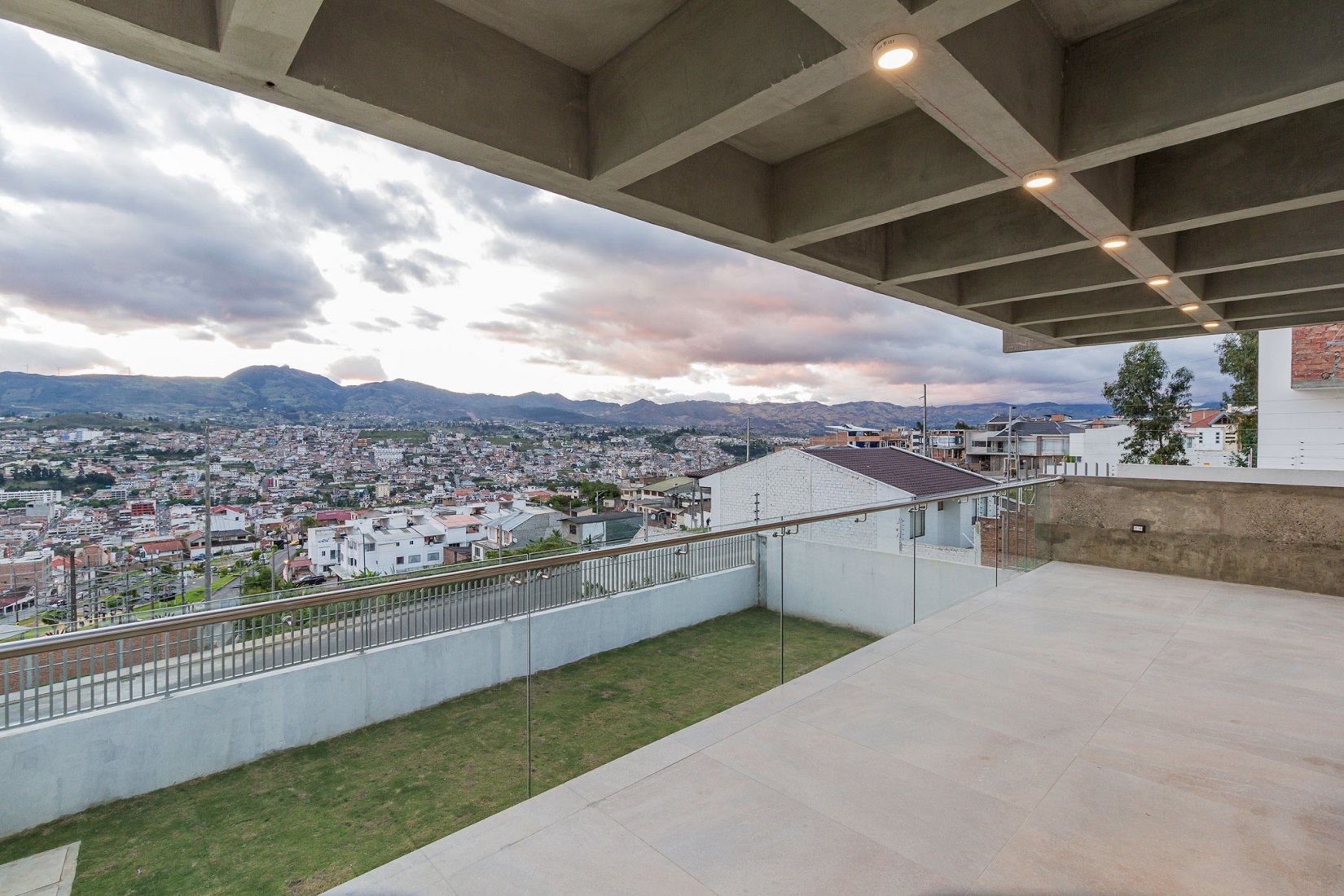 Casa D4 por Edwin Hurtado + Holger Cuadrado. Fotografía por Holger Cuadrado.