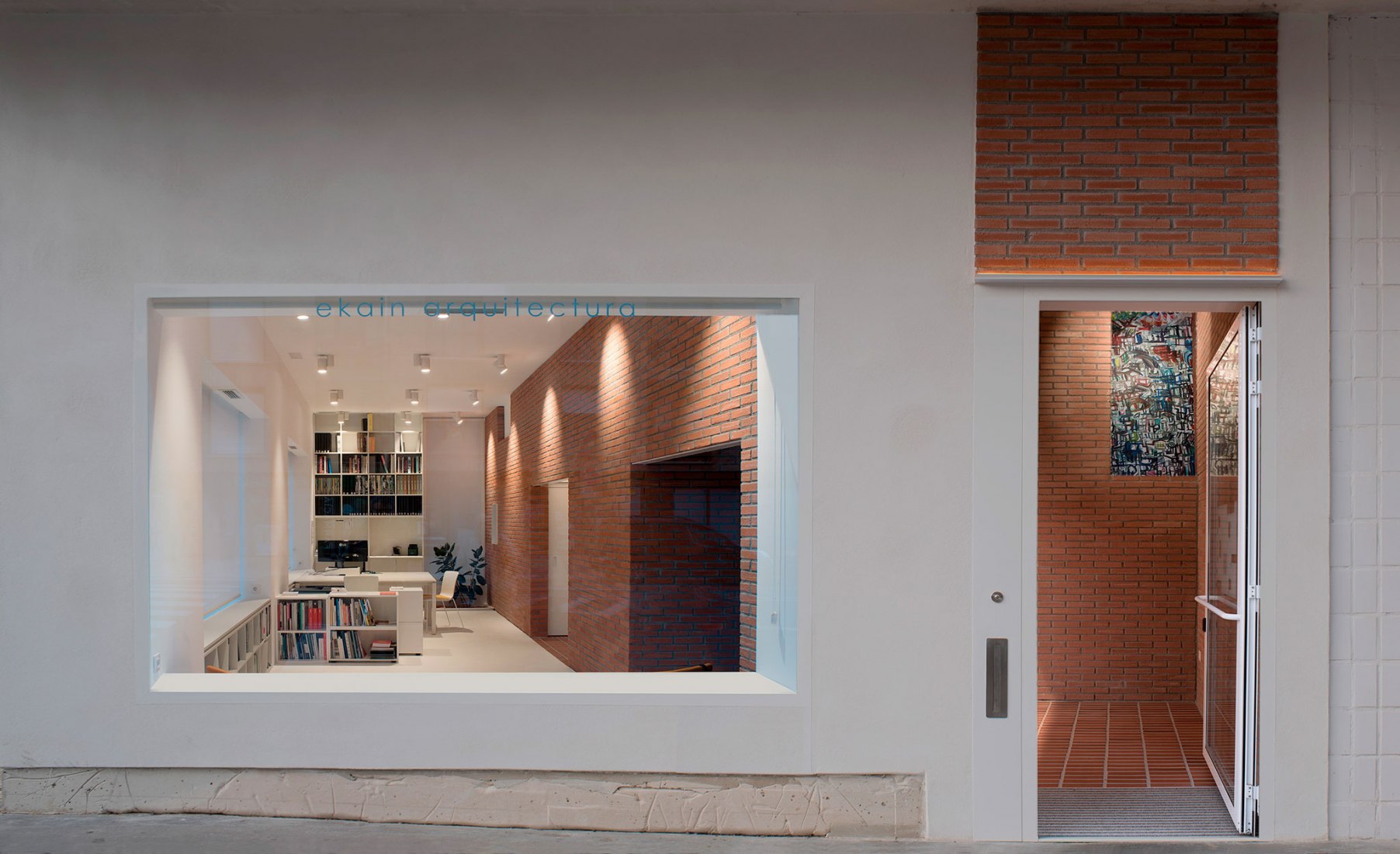 Architectural studio by Ekain Arquitectura. Photograph by César San Millán