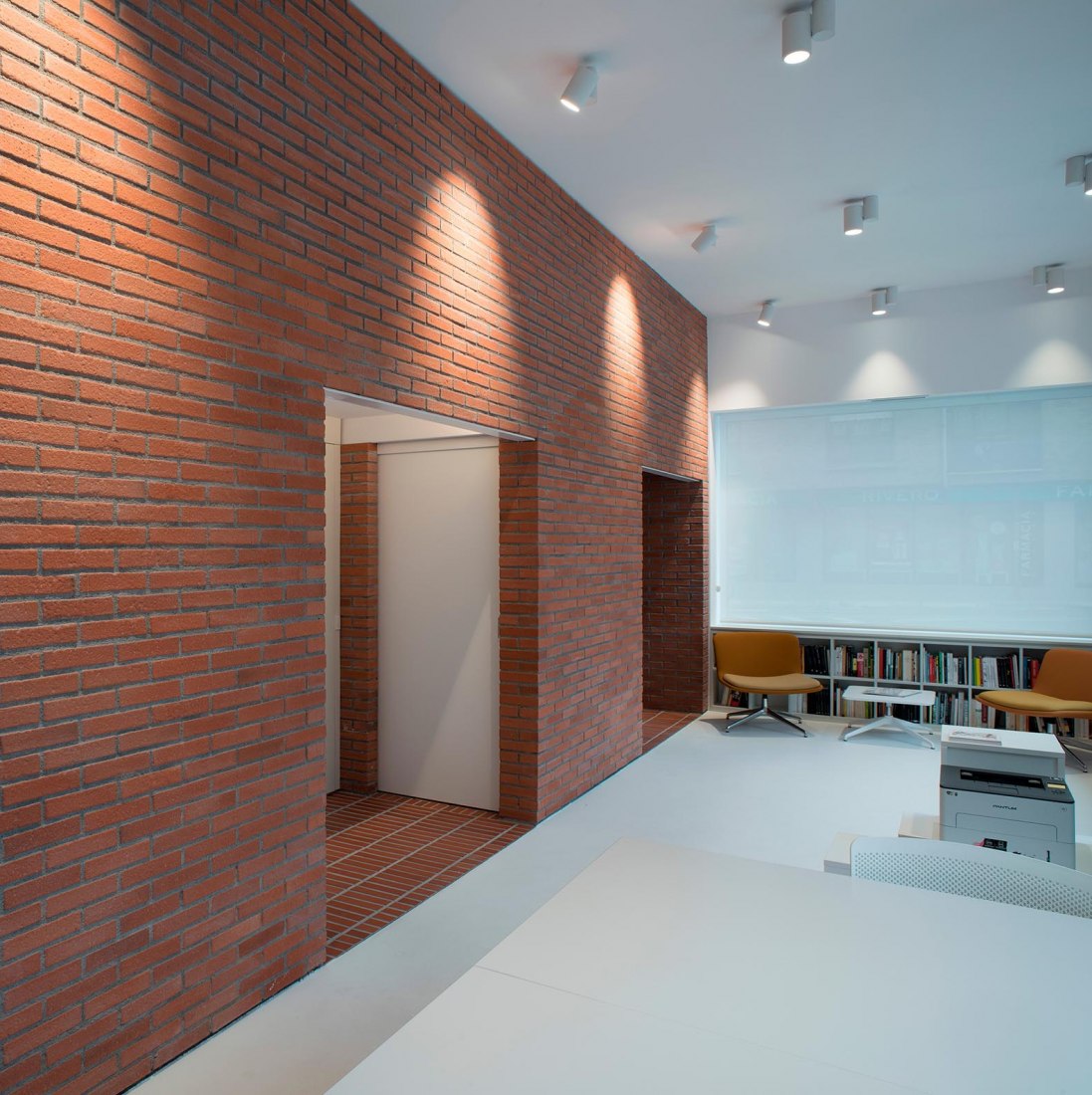 Architectural studio by Ekain Arquitectura. Photograph by César San Millán