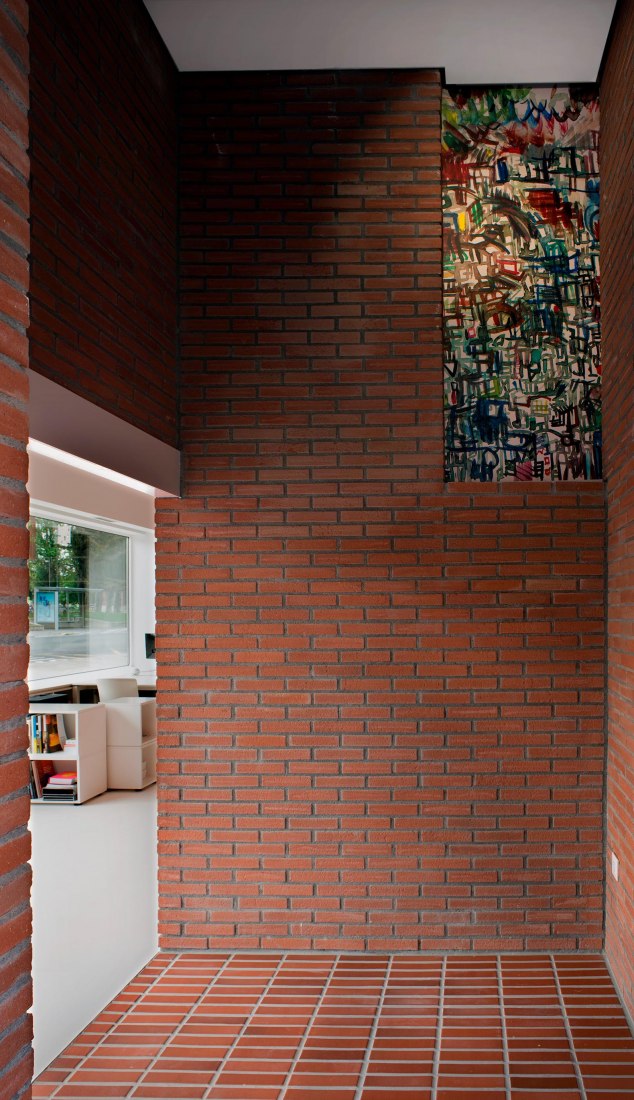 Architectural studio by Ekain Arquitectura. Photograph by César San Millán