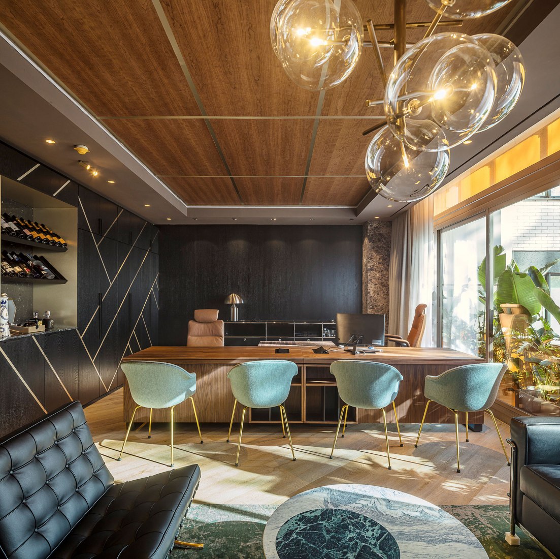 Effective Communication Offices by El Equipo Creativo. Photograph by Adrià Goula