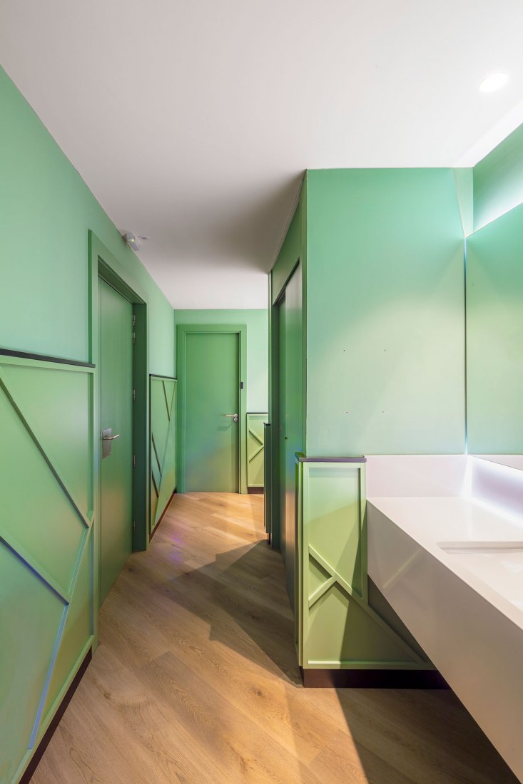 Effective Communication Offices by El Equipo Creativo. Photograph by Adrià Goula