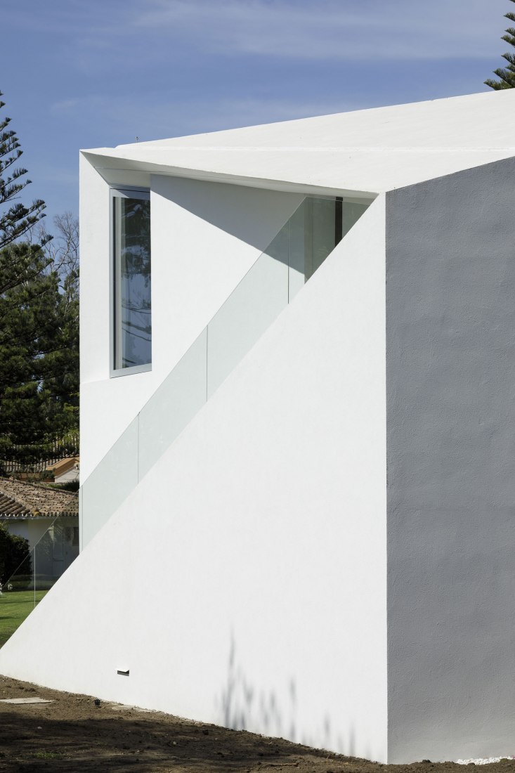 Vista exterior. Pabellón de invitados de Villa Magnolia, nuevo proyecto por El Muelle. Fotografía por Fernando Alda