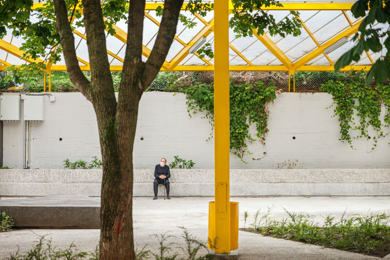 Plaza El Sol por ELE arkitektura + TARTE. Fotografía por Aitor Estevez.