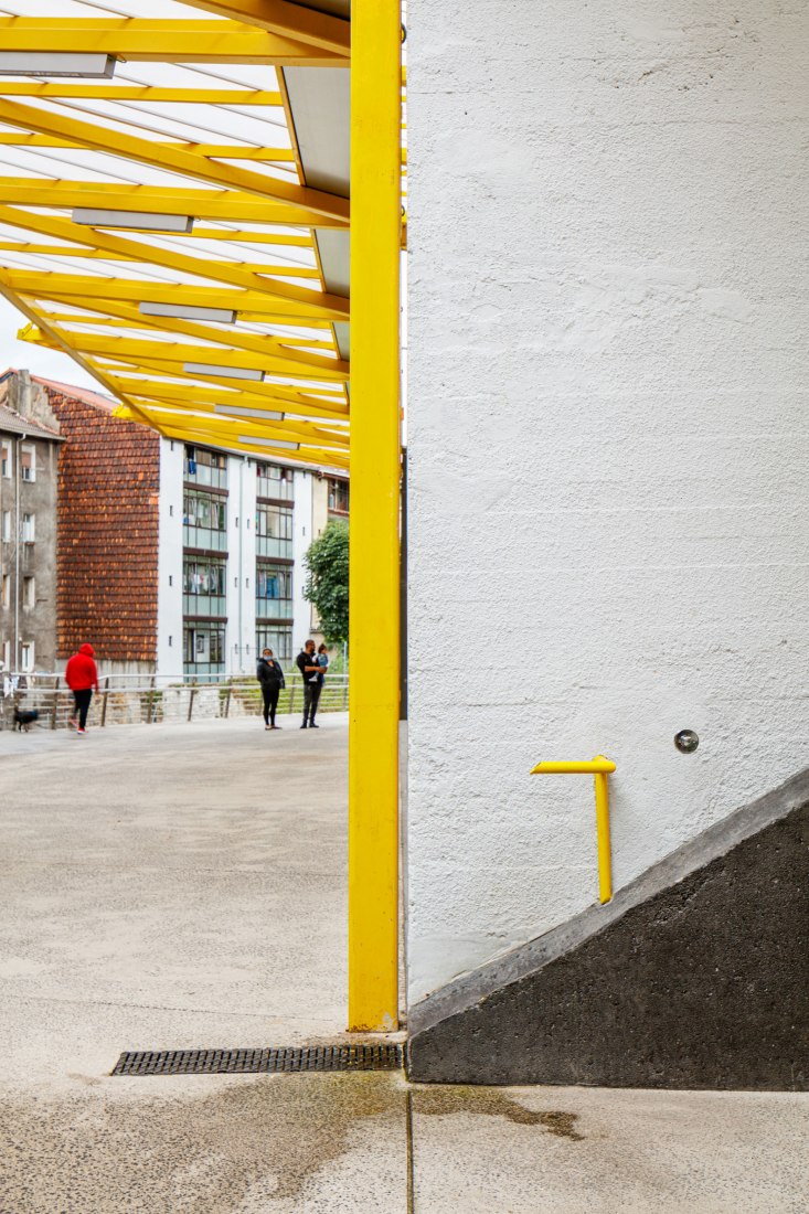 Plaza El Sol por ELE arkitektura + TARTE. Fotografía por Aitor Estevez.
