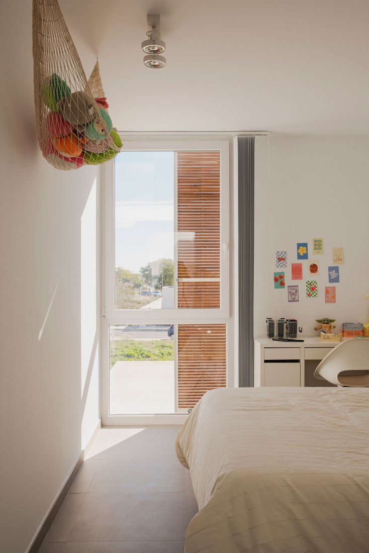 Casa de les Porxades by ENDALT Arquitectes. Photography by David Zarzoso.