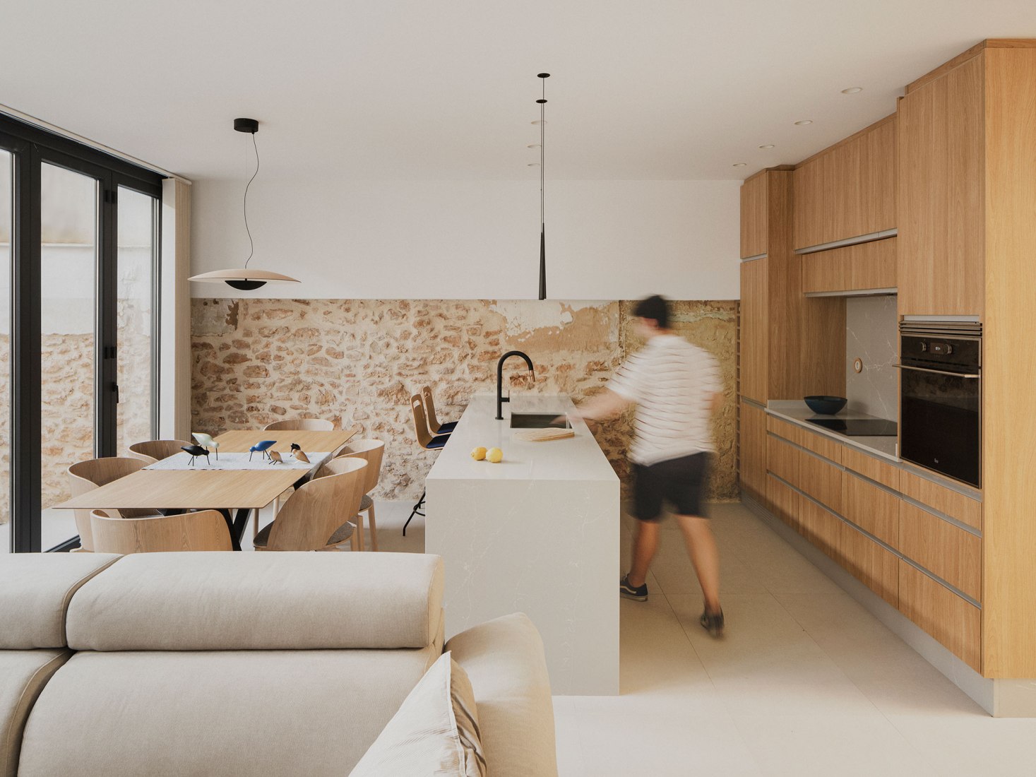 Calvari House by ENDALT Arquitectes. Photography by David Zarzoso.