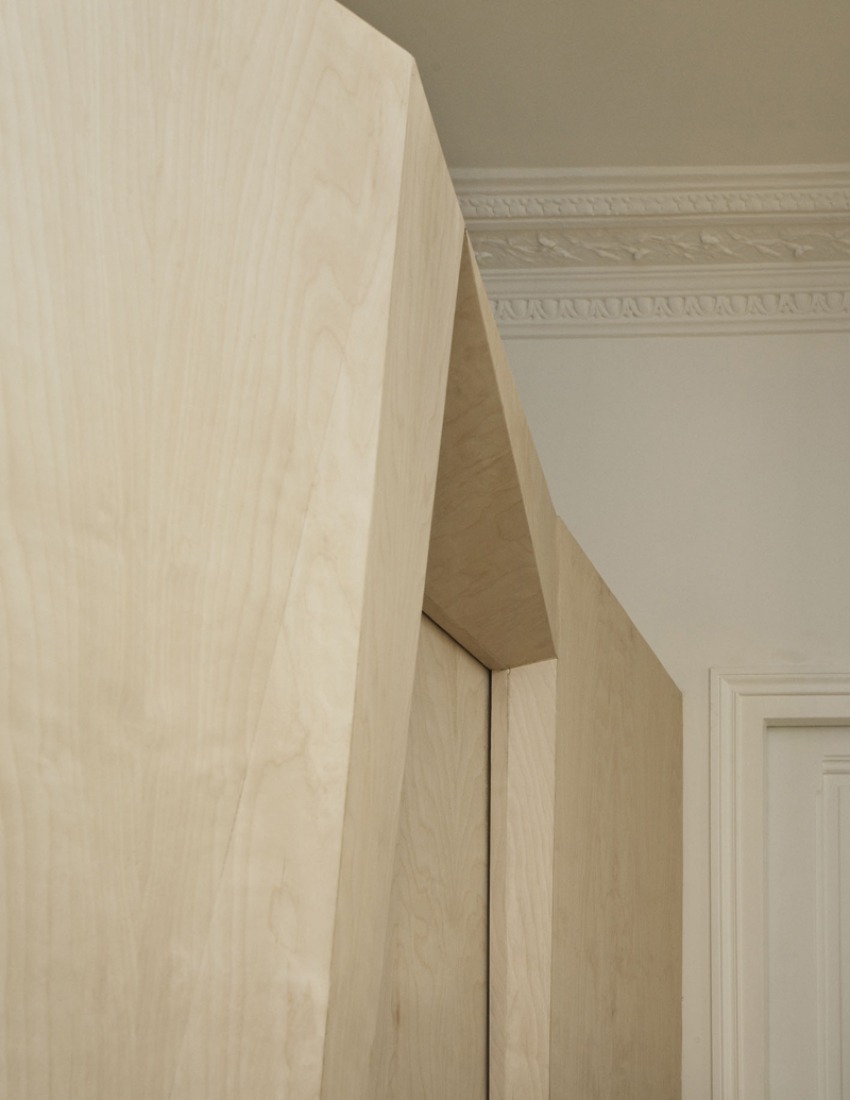 Detail. Enter the diamond by Atelier 37.2. Photography © 37.2 architecture. 
