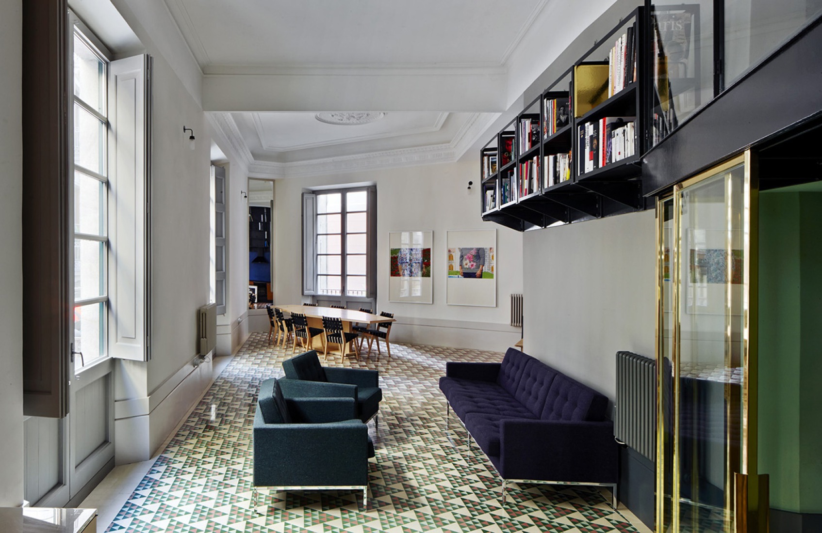 Apartmento en el Barrio Gótico, Carrer Avinyó, Barcelona, por David Kohn arquitecto. Mejor Diseño Interior del World Festival of Interiors 2013. Fotografía © José Hevia.