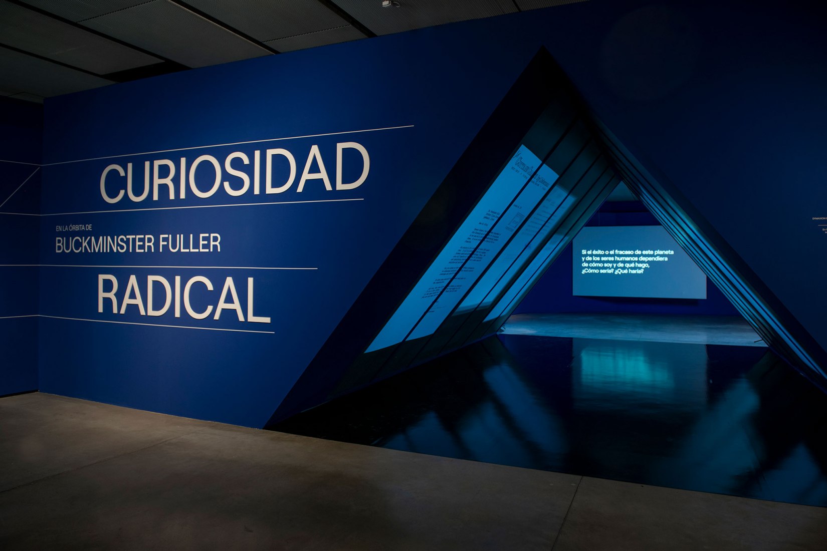 Exhibition image. Radical curiosity. In the orbit of Buckminster Fuller. Courtesy of Espacio Fundación Telefónica