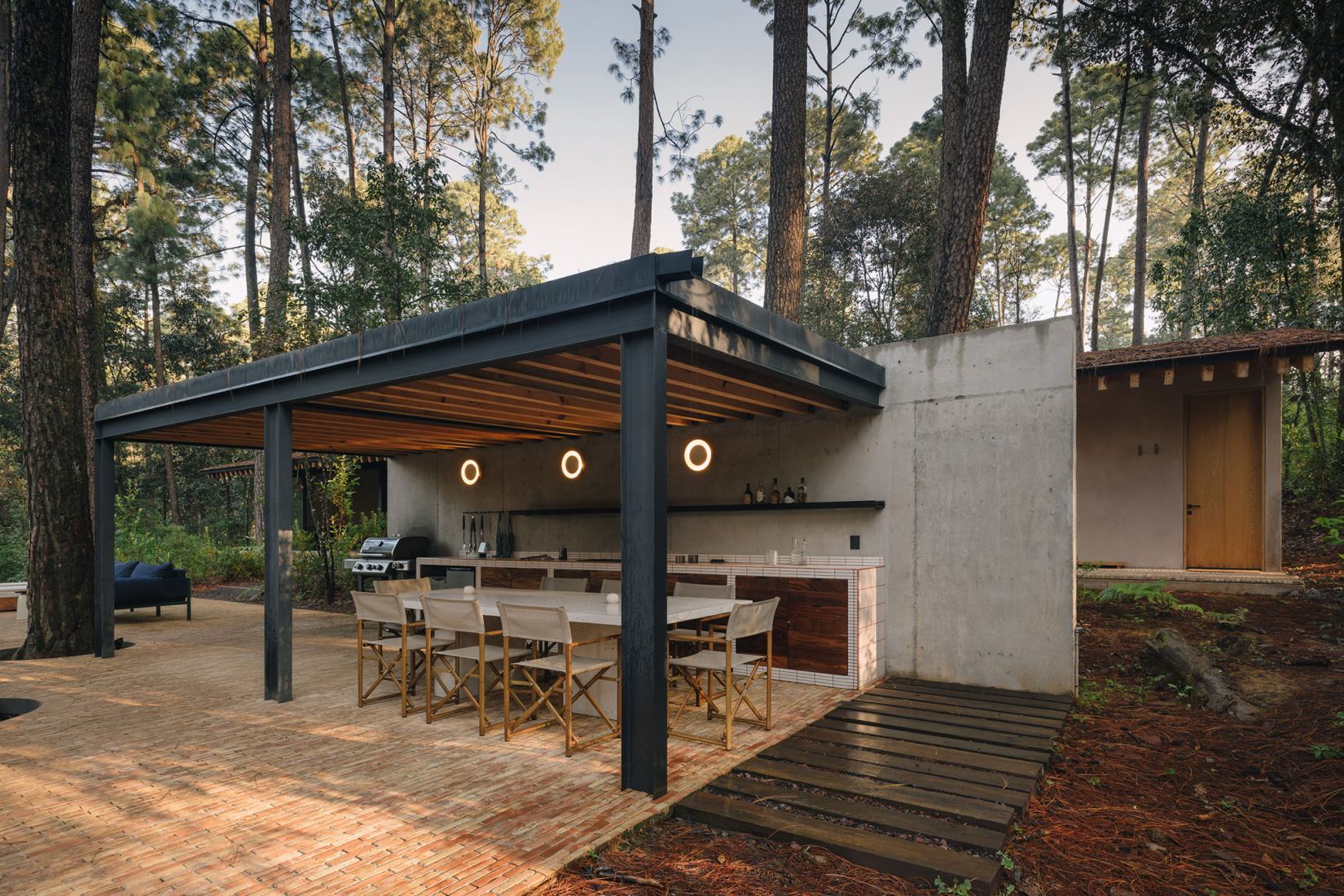 Casa Mola por Estudio Atemporal. Fotografía por Luis Gallardo / LGM studio.