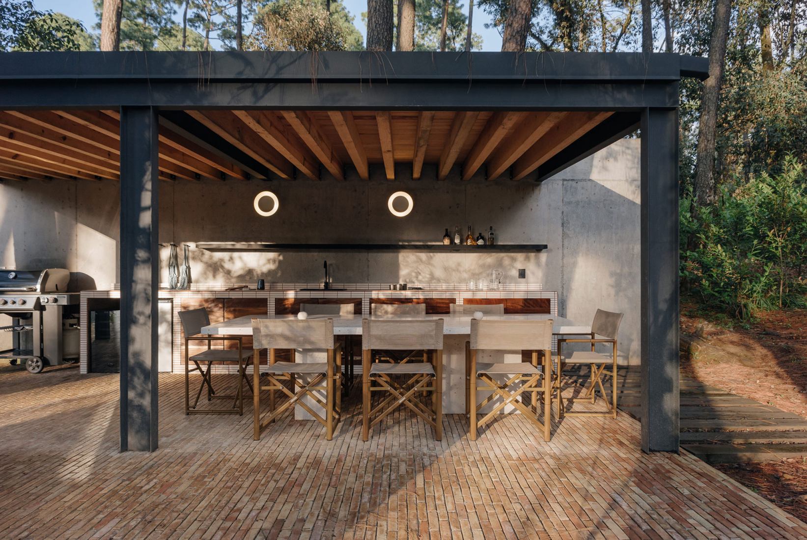 Casa Mola por Estudio Atemporal. Fotografía por Luis Gallardo / LGM studio.