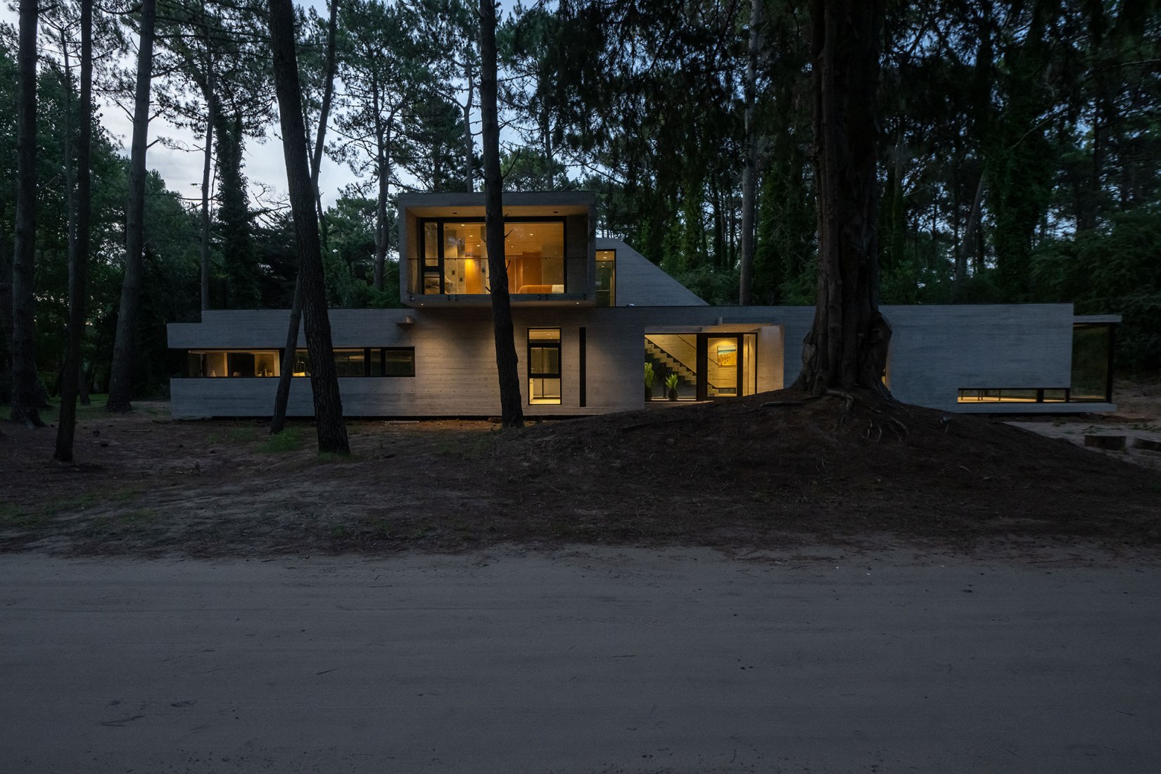 Casa Tucán por Estudio Galera Arquitectura. Fotografía por Diego Medina.