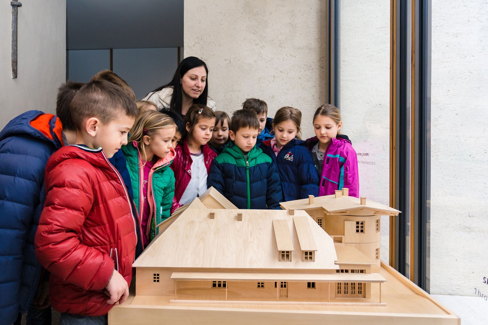 Educación, capacitación y aumento de la autoconciencia. Plečnik House. Eslovenia, Ljubljana. Fotografía de Matevz Paternoster / MGML