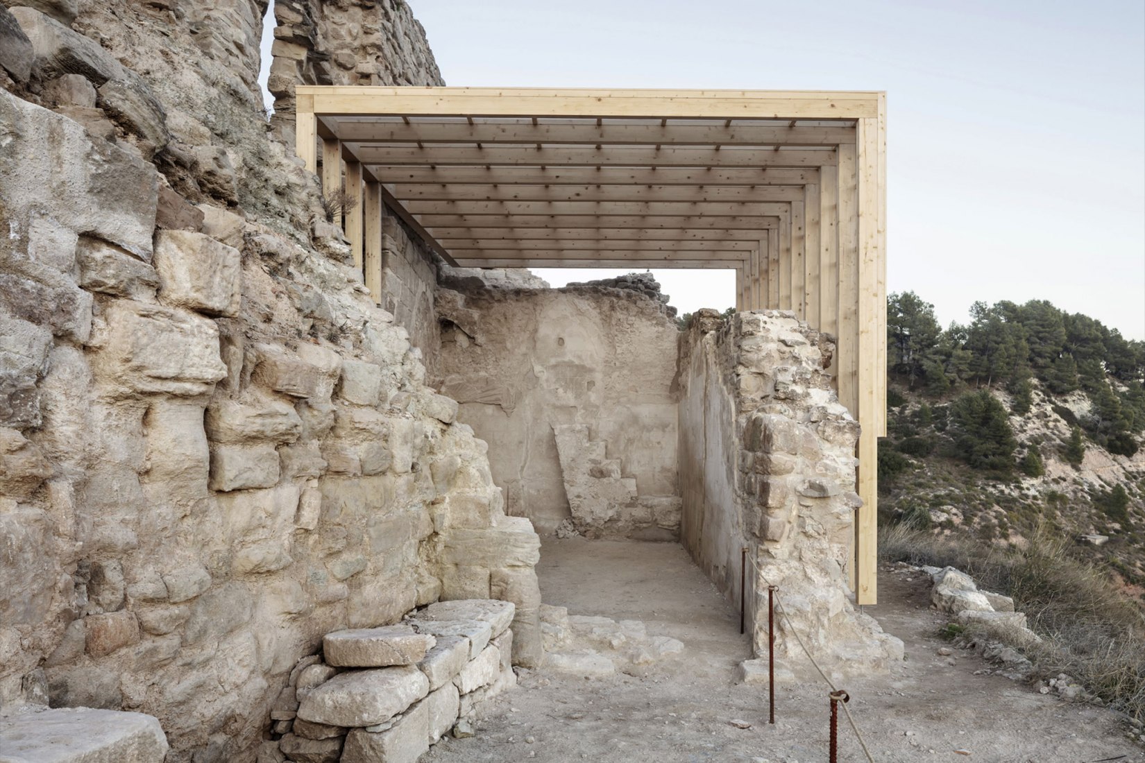 Categoría B, Landscape and chapel of Jorba Castle, Jorba, Barcelona, por Carles Enrich Studio. © Adrià Goula