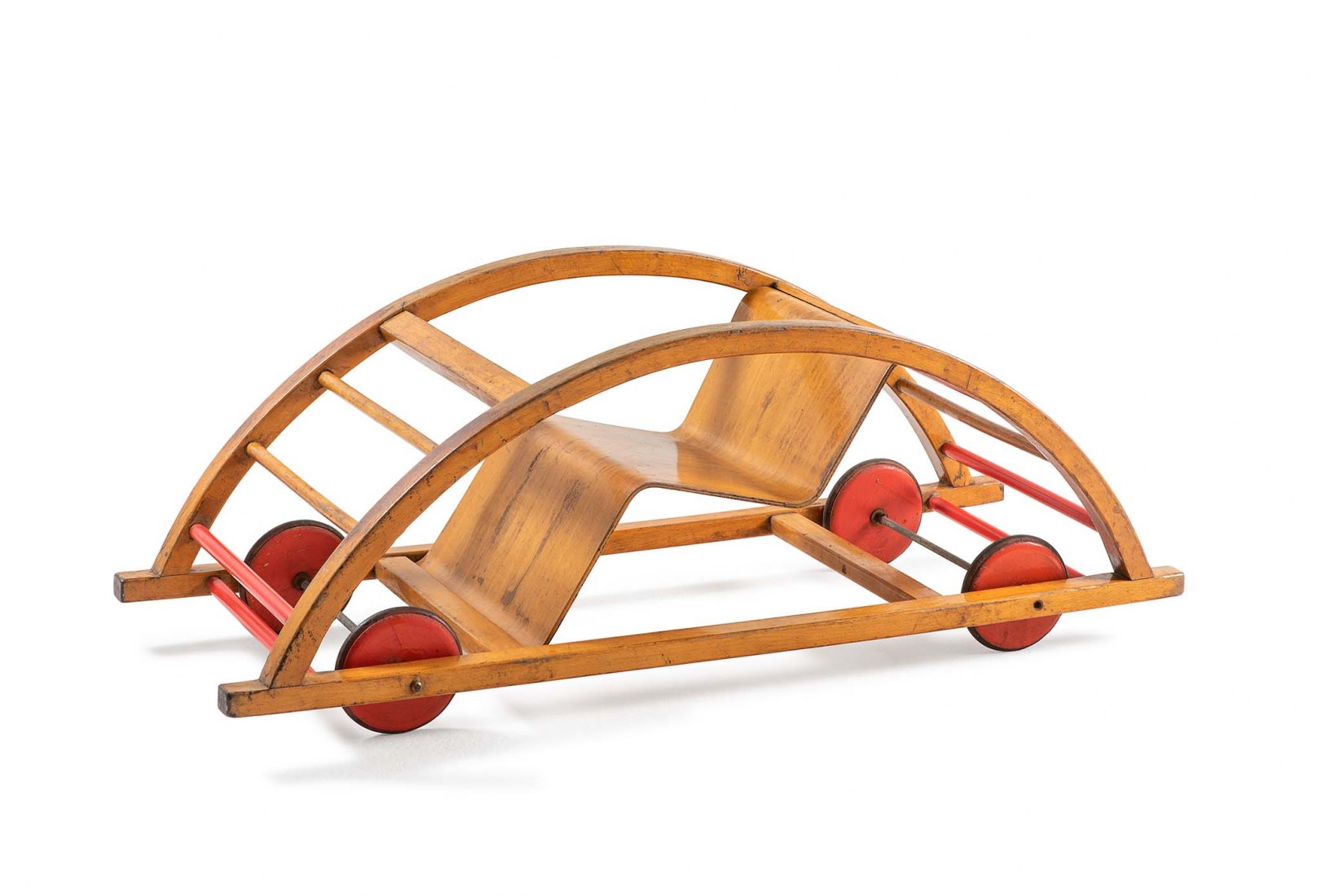 Hans Brockhage and Erwin Andrä, children’s swing cart, 1950, © Vitra Design Museum. Photograph by Andreas Sütterlin