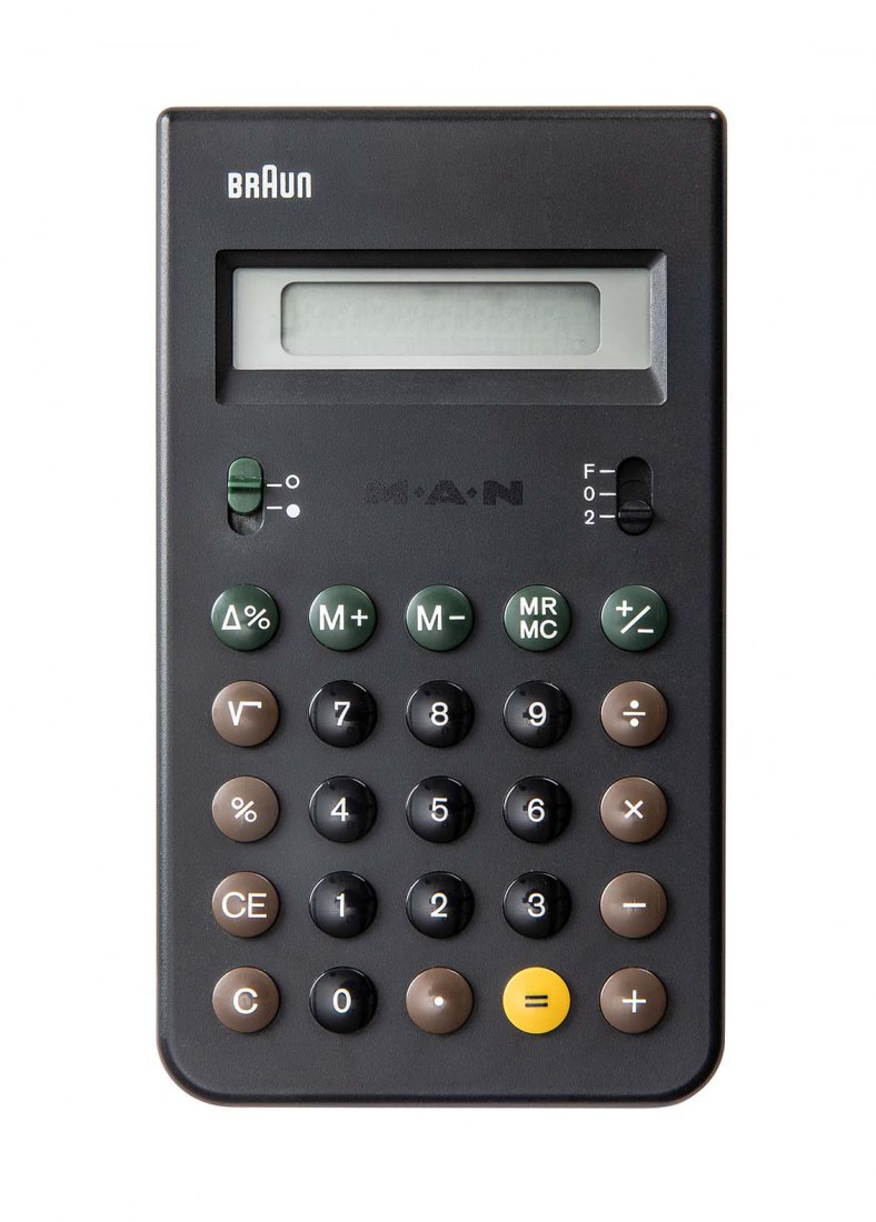 Dieter Rams and Dietrich Lubs, calculator »ET 33«, 1977, © Vitra Design Museum. Photograph by Andreas Sütterlin