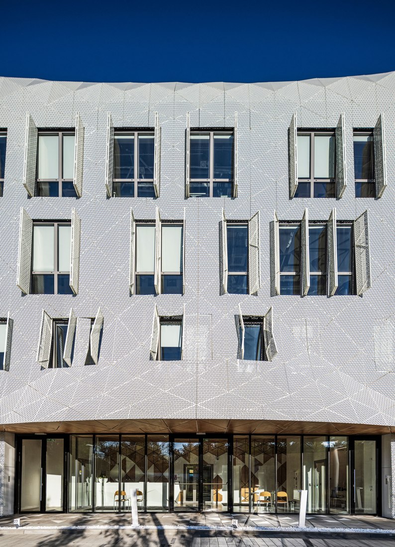 Wave One by FAAB Architektura. Photograph by Maciej Lulko.