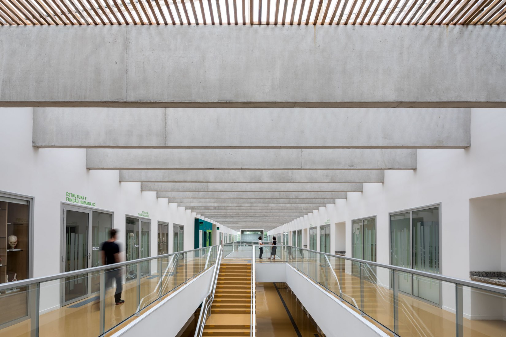 Interior view. New Campus Piracicaba building by KAAN Achitecten. Photograph by ©Fran Parente
