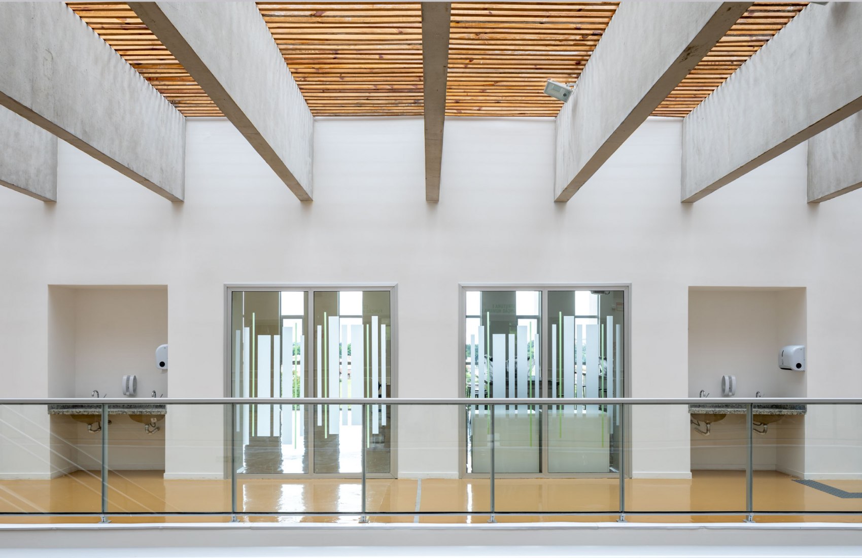 Interior view. New Campus Piracicaba building by KAAN Achitecten. Photograph by ©Fran Parente