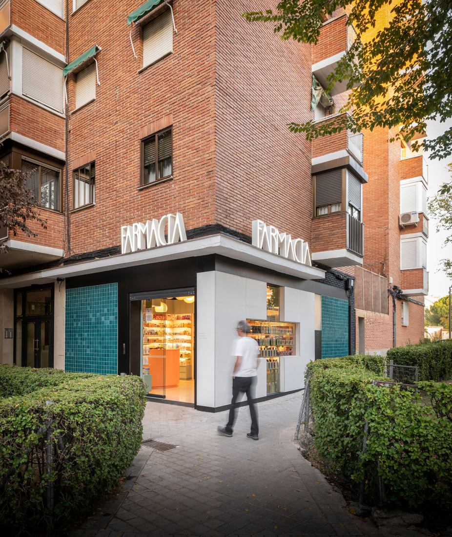 Farmacia Artilleros by Adam Bresnick. Photograph by Amores Pictures.