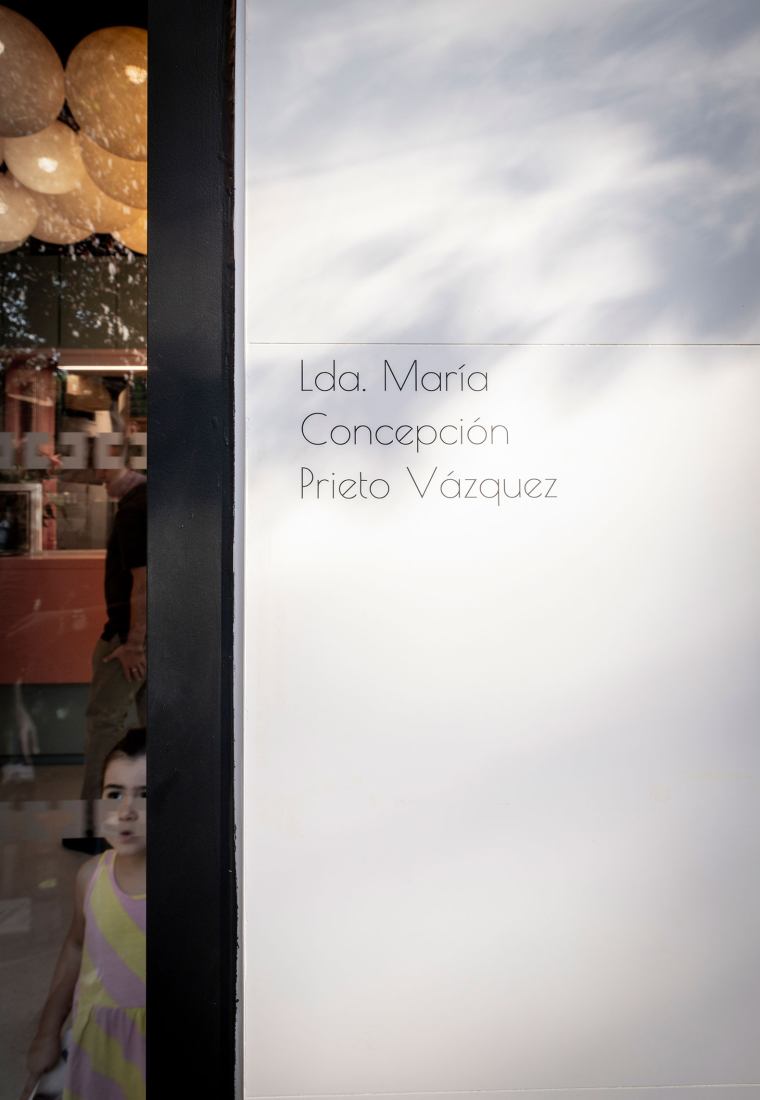 Farmacia Artilleros by Adam Bresnick. Photograph by Amores Pictures.