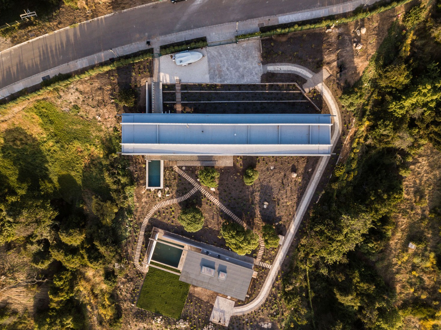 Vista aérea. Casa H por Felipe Assadi Arquitectos. Fotografía por Fernando Alda