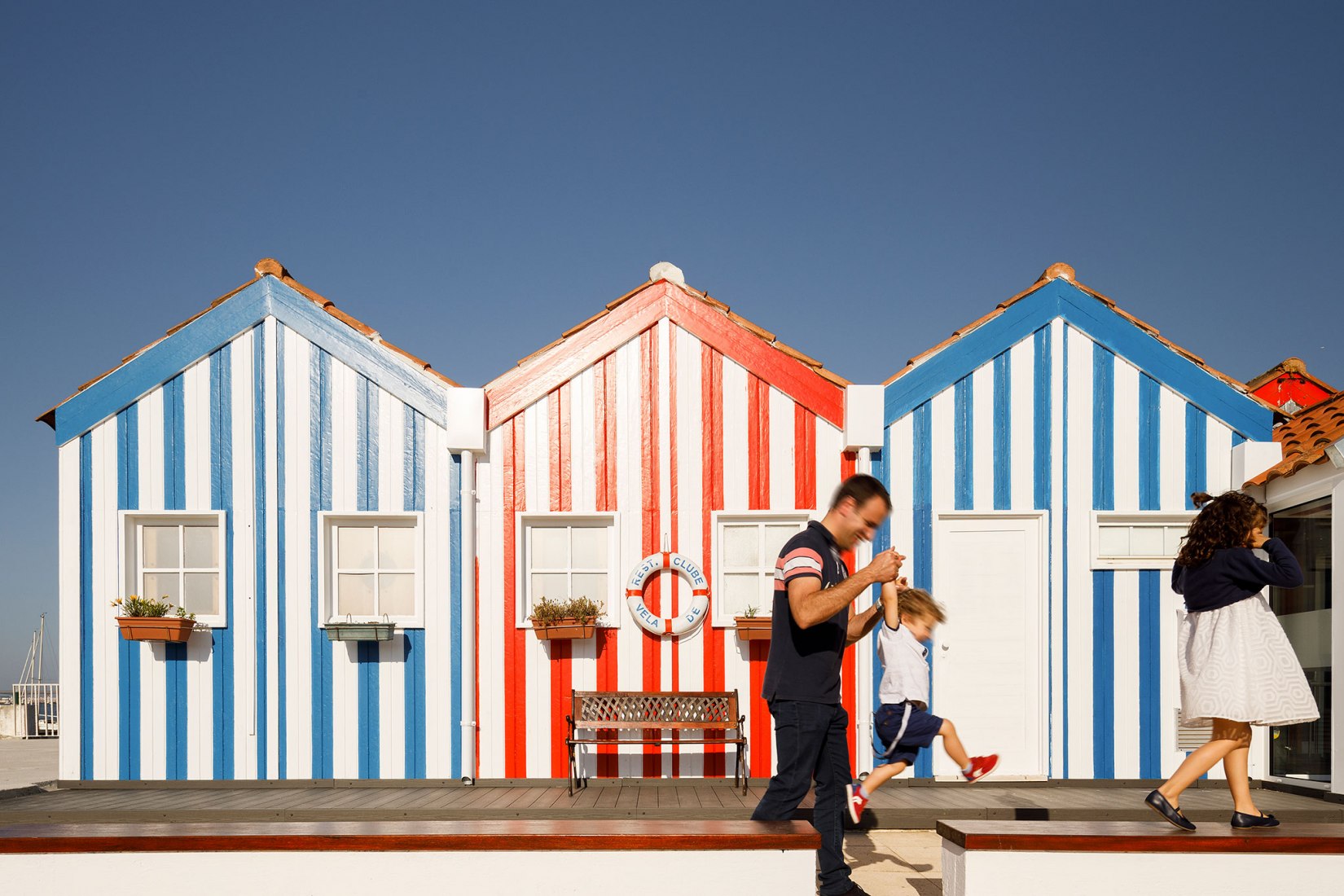 Restaurante Clube de Vela da Costa Nova por Ferreira Arquitectos. Fotografía por Ivo Tavares Studio